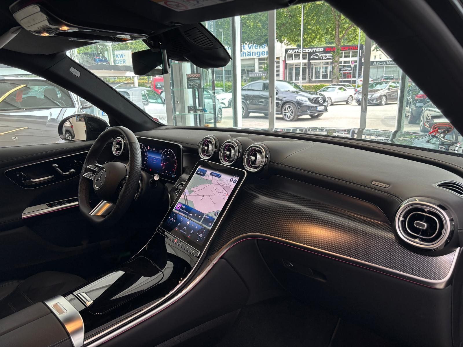 Fahrzeugabbildung Mercedes-Benz GLC 200 4M AMG PREMIUM+20"+360+DIGITAL+MEMO+KEYL