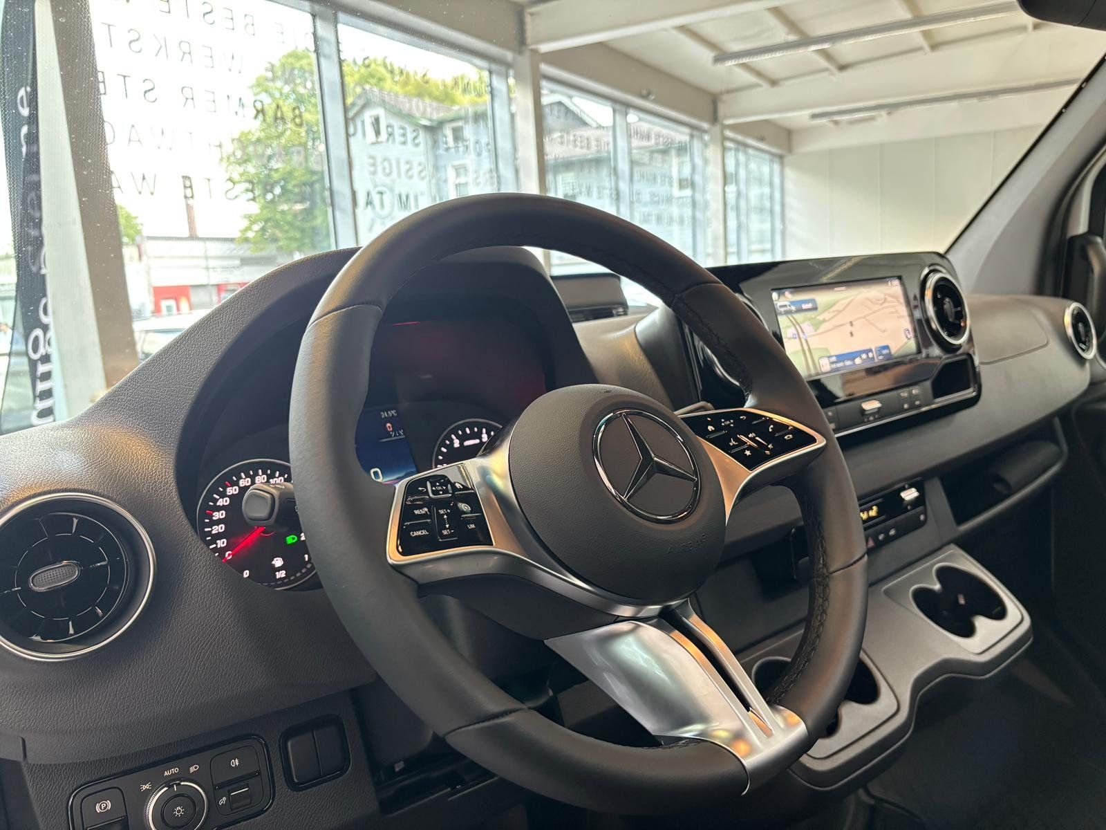 Fahrzeugabbildung Mercedes-Benz Sprinter 317 CDI PRO 3665 9GTRONIC+AHK+LED+NAVI