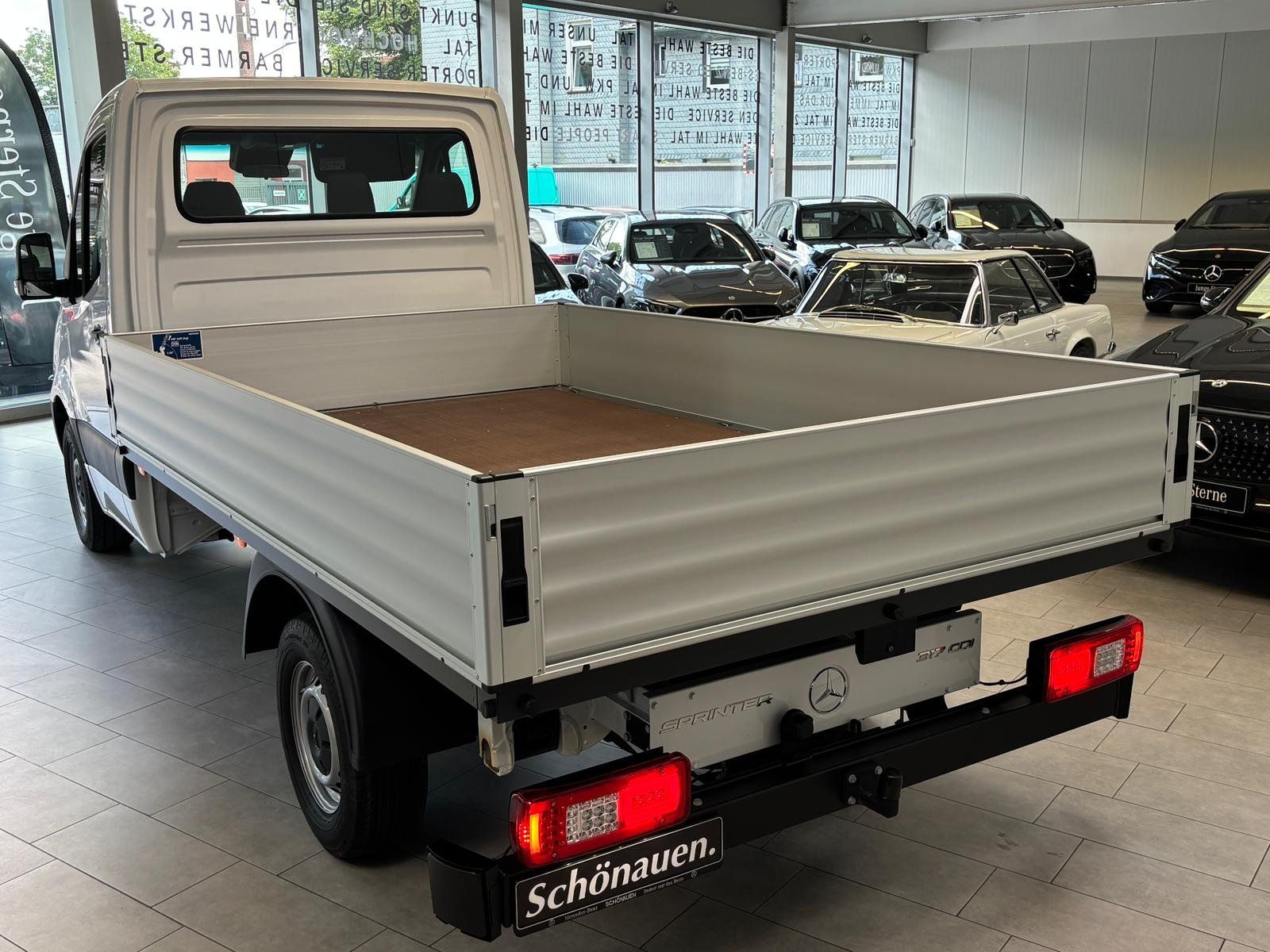 Fahrzeugabbildung Mercedes-Benz Sprinter 317 CDI PRO 3665 9GTRONIC+AHK+LED+NAVI