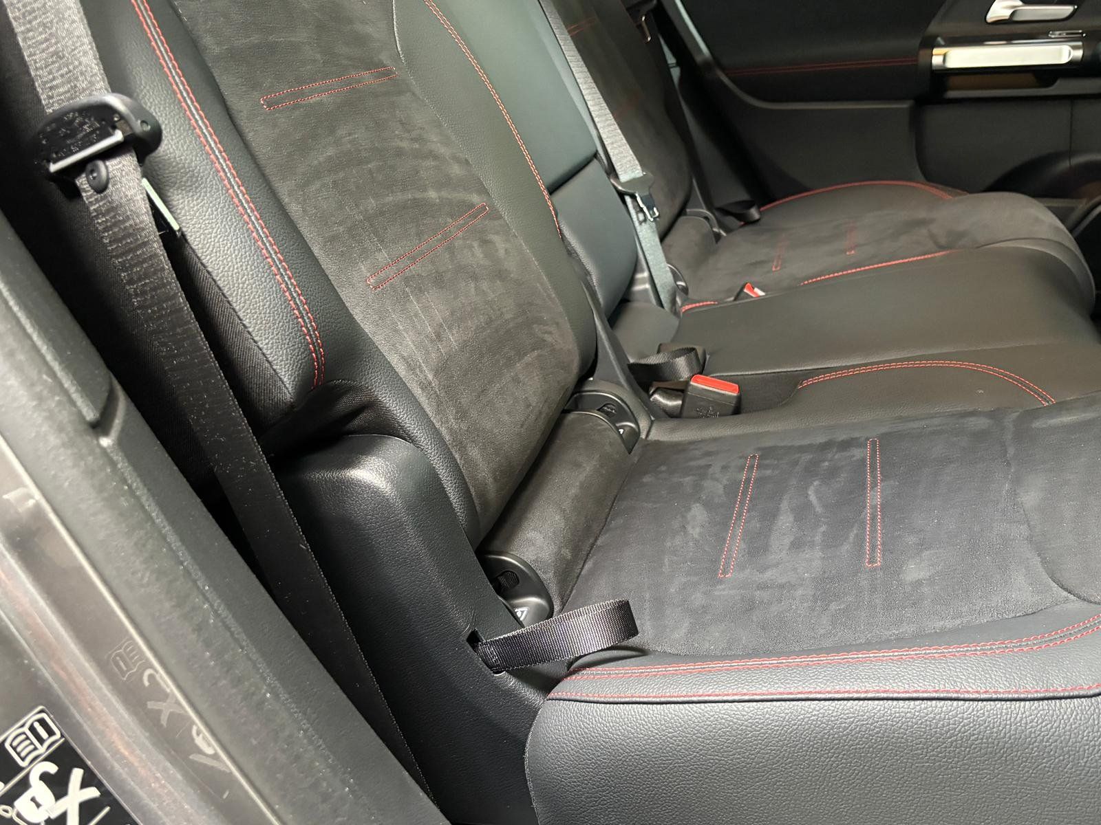Fahrzeugabbildung Mercedes-Benz EQB 300 4M AMG+MEMORY+KAMERA+LED+TOTW+CARPLAY