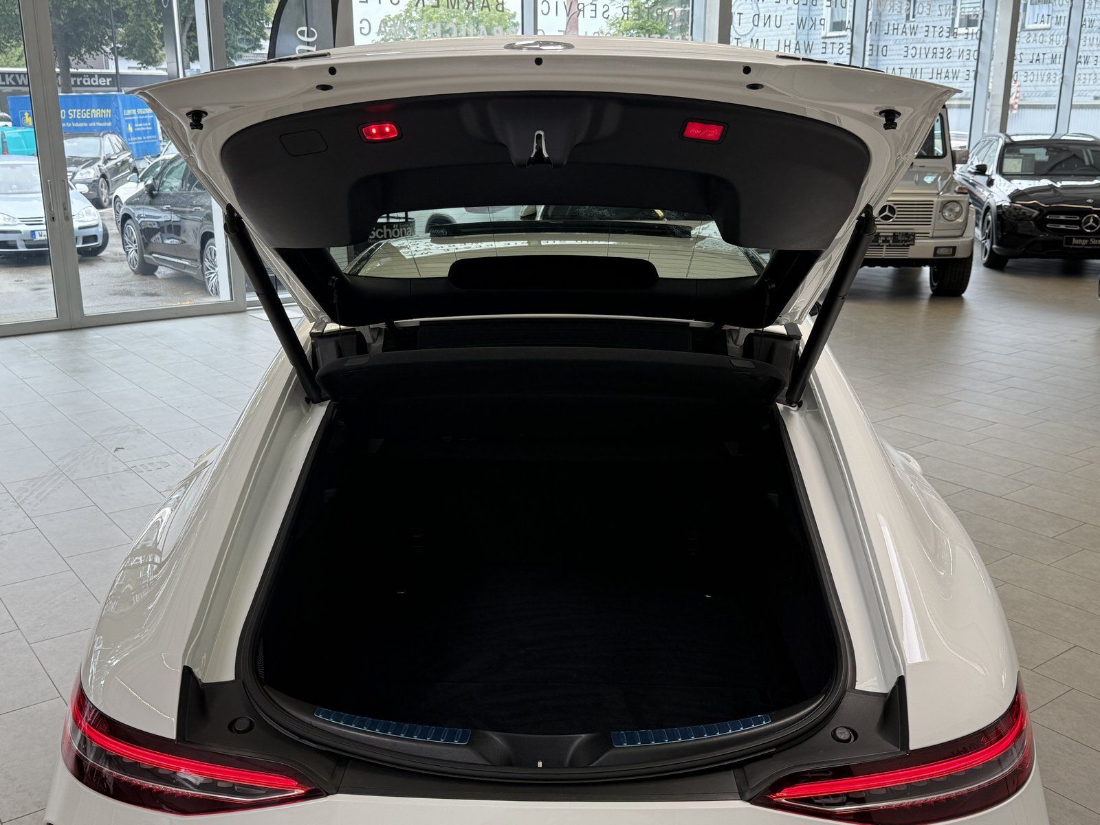 Fahrzeugabbildung Mercedes-Benz GT 43 4M+ MBEAM+BURMES+NIGHT+SHD+KAMERA+20"+EDW