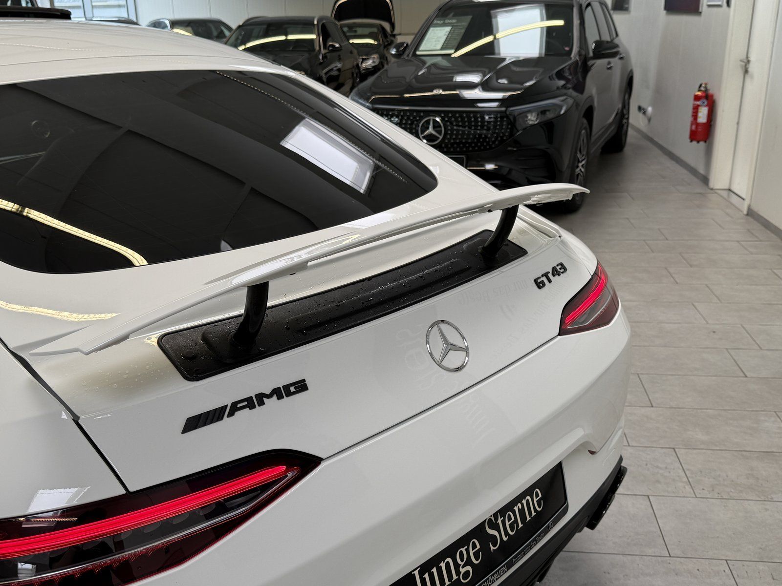 Fahrzeugabbildung Mercedes-Benz GT 43 4M+ MBEAM+BURMES+NIGHT+SHD+KAMERA+20"+EDW