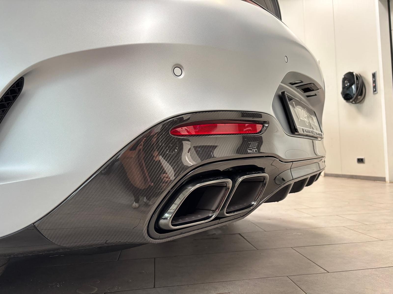 Fahrzeugabbildung Mercedes-Benz SL 63 4M+ CARBON+PERF.+HUD+BURM3D+DIGITAL+MEMORY