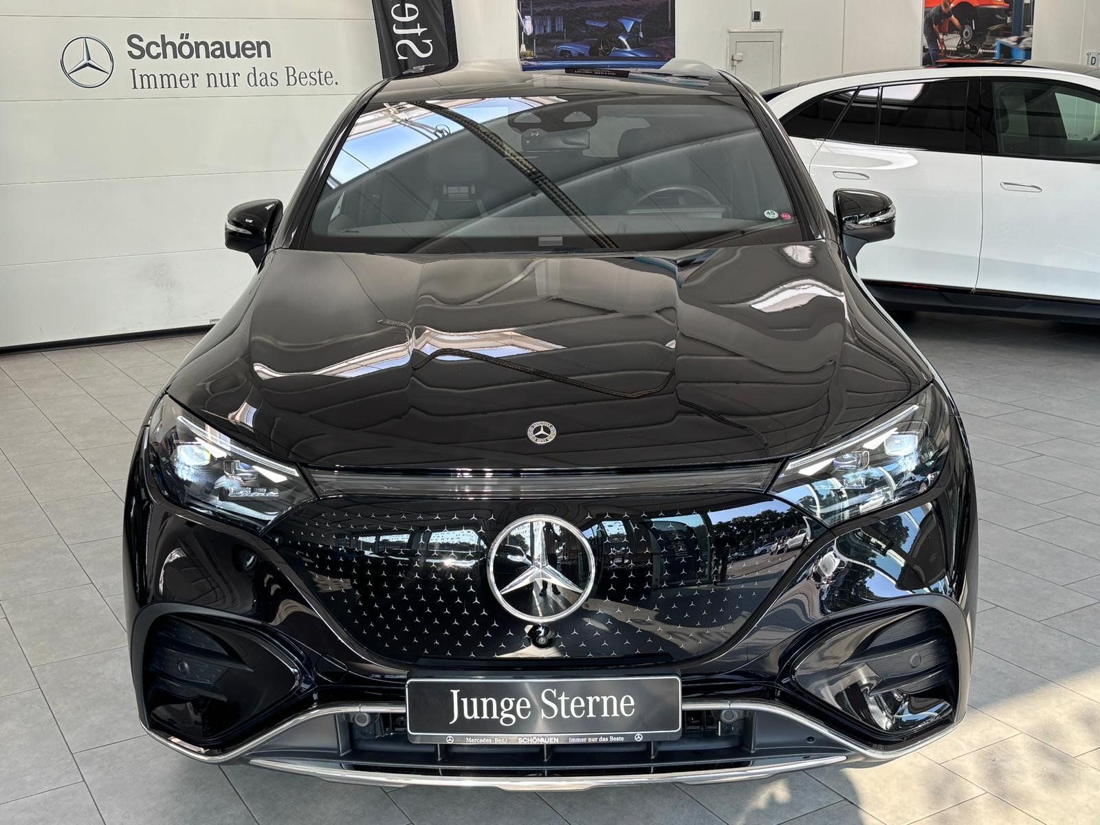Fahrzeugabbildung Mercedes-Benz EQE 350 4M SUV AMG+AIRMATIC+HUD+PANO+BURM3D+AHK