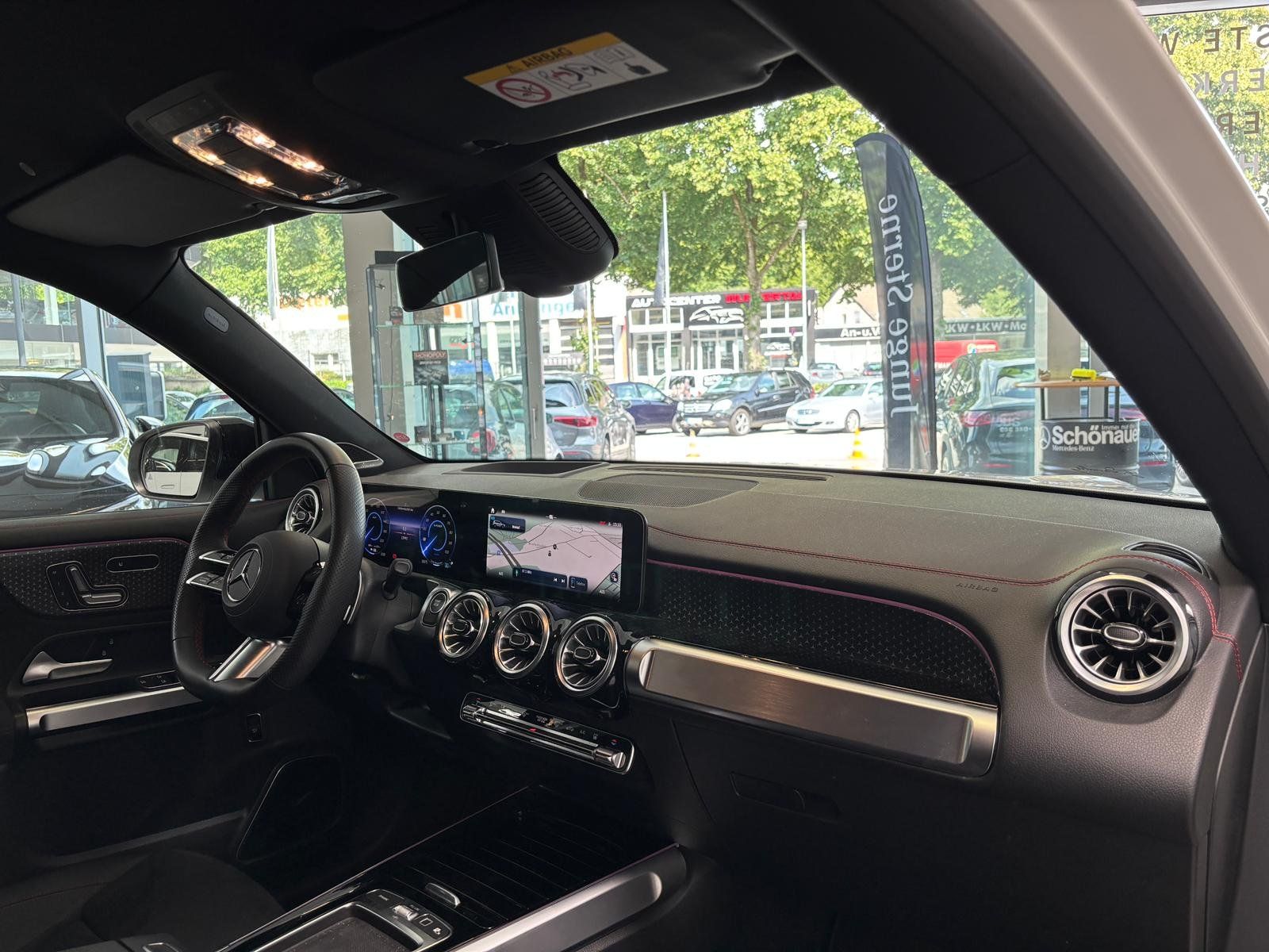 Fahrzeugabbildung Mercedes-Benz EQB 300 4M AMG+DISTR+HUD+BURM+MEMORY+NIGHT+360°
