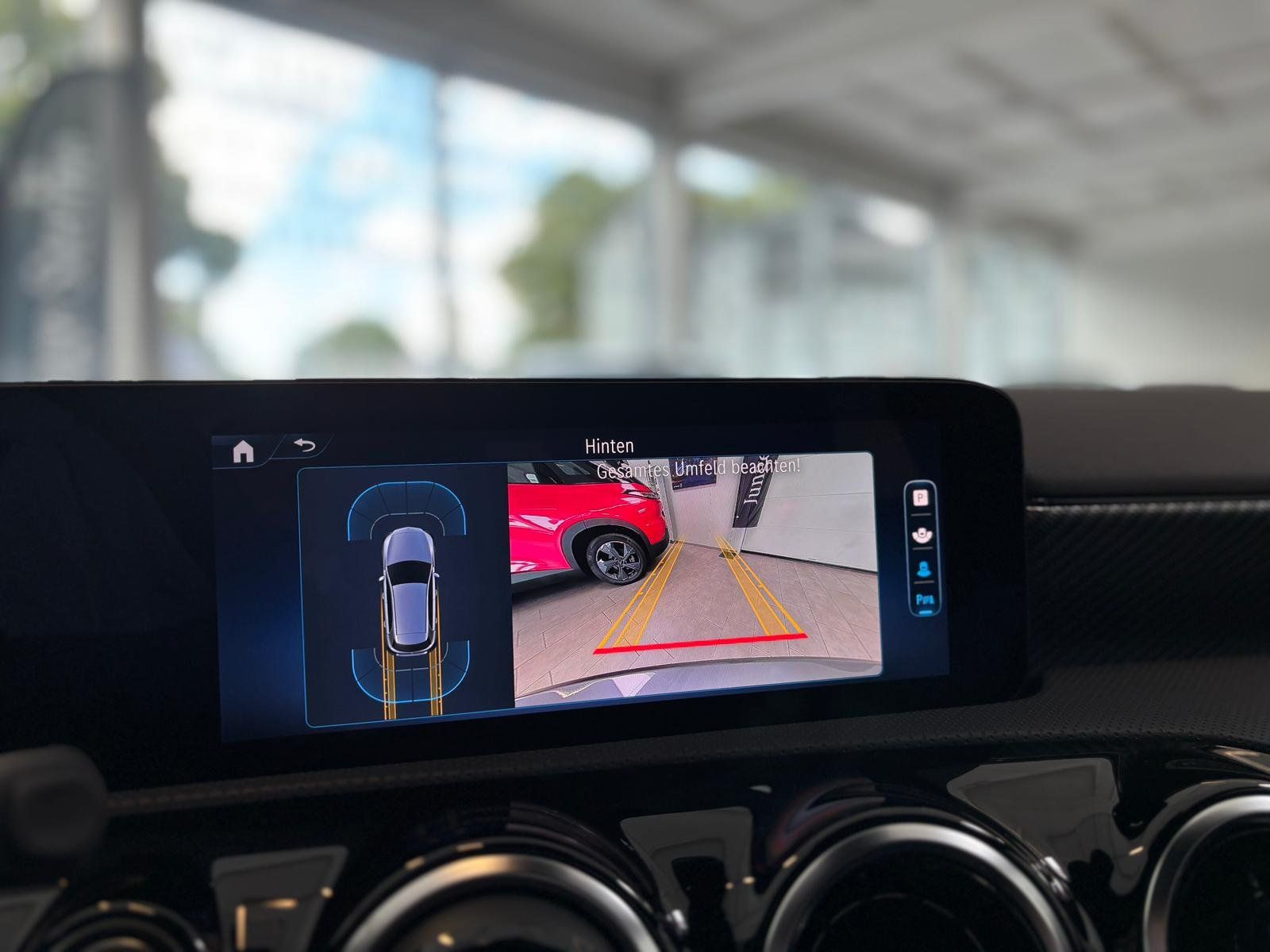 Fahrzeugabbildung Mercedes-Benz A 180 Progressive KAMERA+LED+CARPLAY+DAB+MBUX