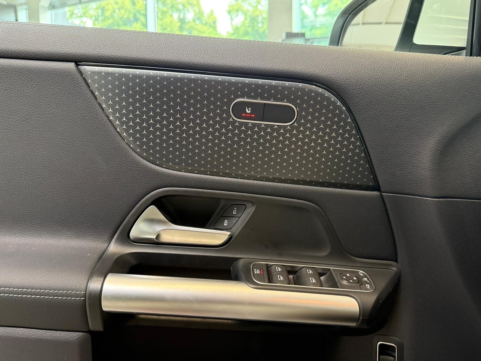 Fahrzeugabbildung Mercedes-Benz GLA 180 Progressive KAMERA+LED+EASYPACK+DAB