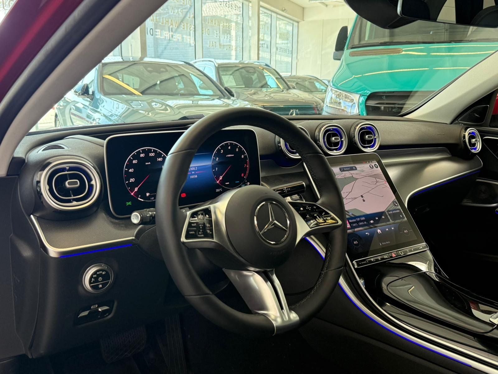 Fahrzeugabbildung Mercedes-Benz C 180 T FAP++STDHZ+HUD+BURMEST+PANO+360°+AHK