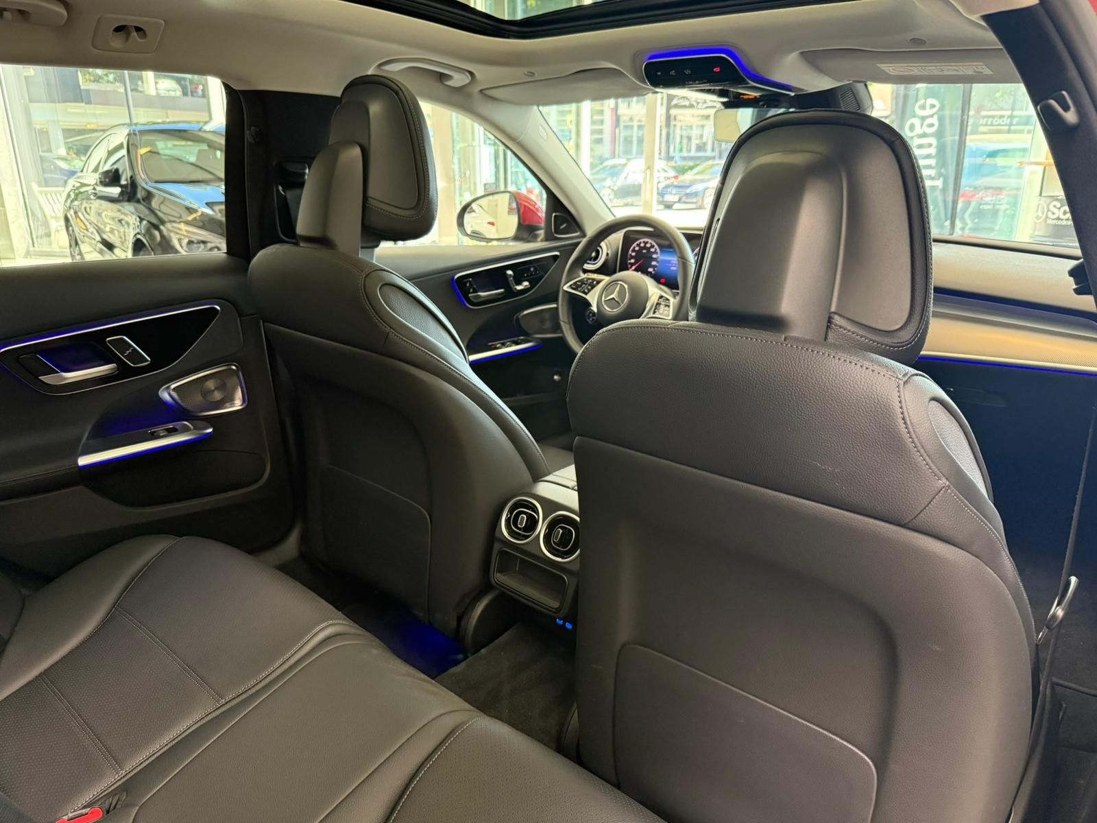 Fahrzeugabbildung Mercedes-Benz C 180 T FAP++STDHZ+HUD+BURMEST+PANO+360°+AHK