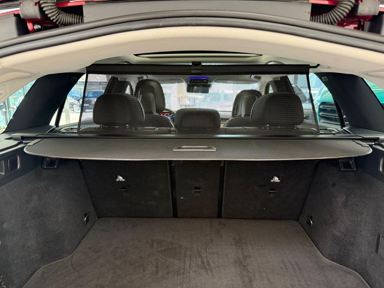 Fahrzeugabbildung Mercedes-Benz C 180 T FAP++STDHZ+HUD+BURMEST+PANO+360°+AHK