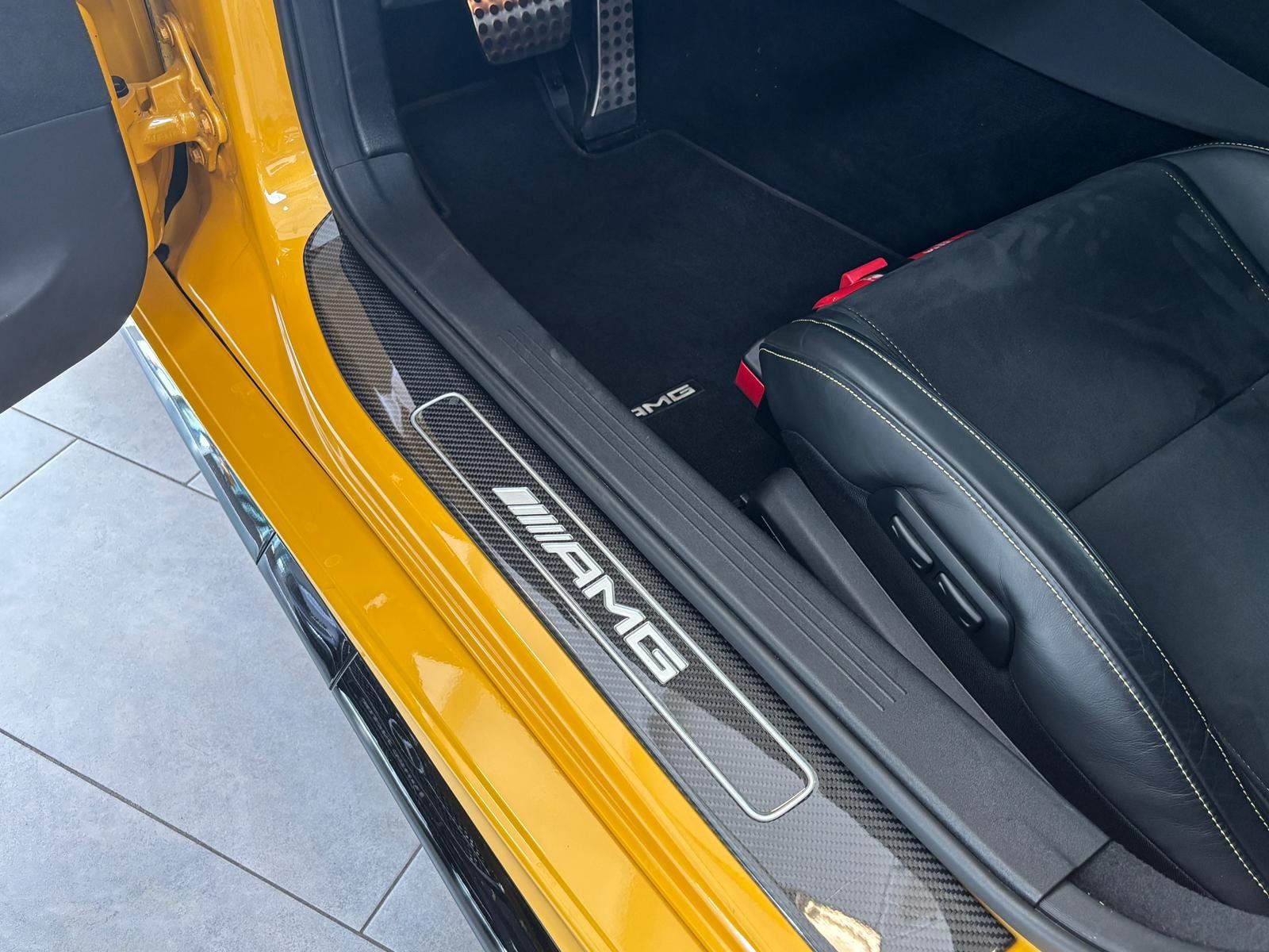 Fahrzeugabbildung Mercedes-Benz Mercedes-AMG GT R KERAMIK/BURMESTER/DISTRONIC
