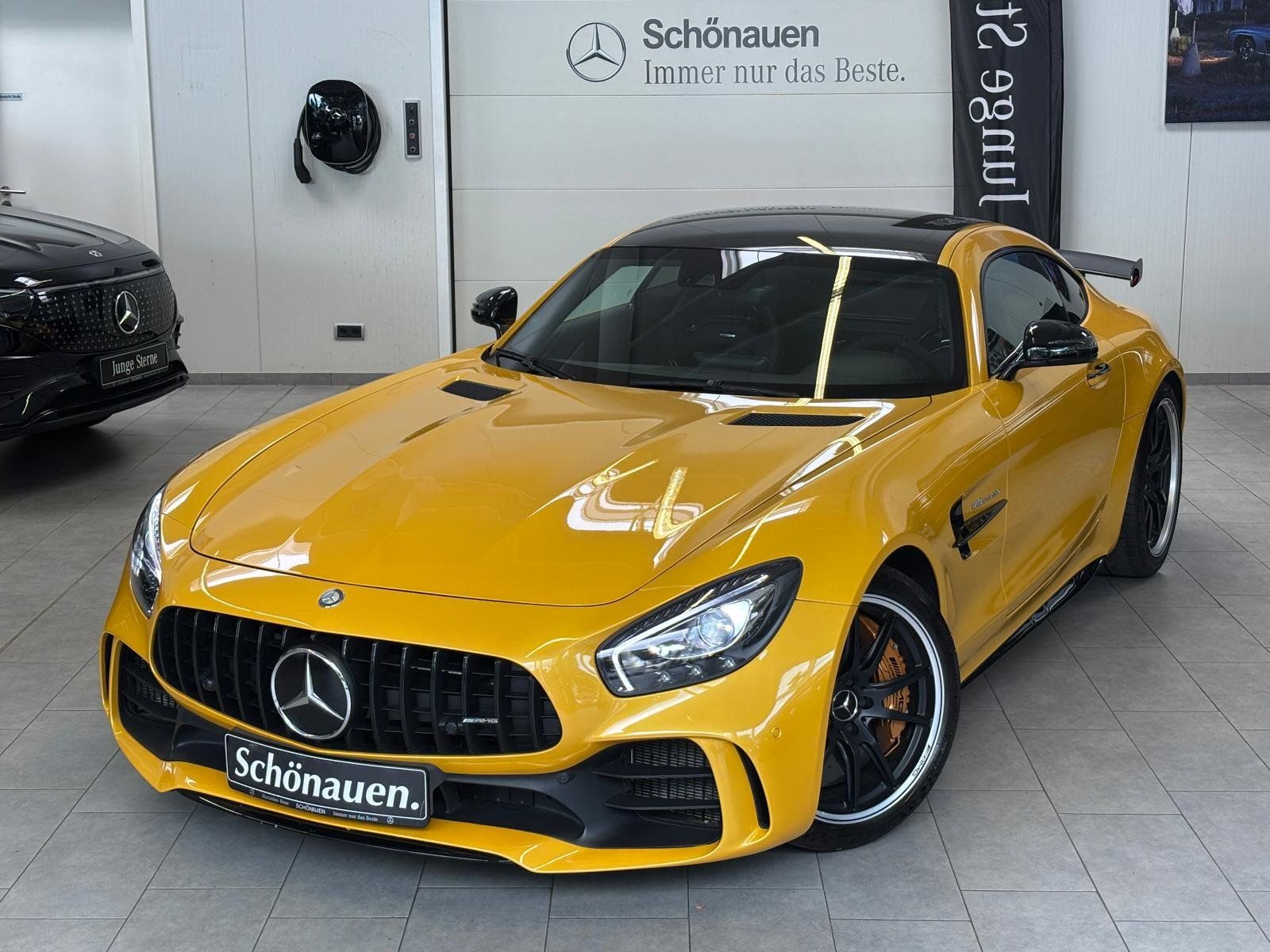 Fahrzeugabbildung Mercedes-Benz Mercedes-AMG GT R KERAMIK/BURMESTER/DISTRONIC