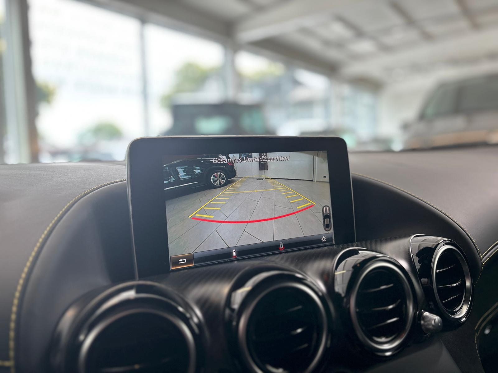 Fahrzeugabbildung Mercedes-Benz Mercedes-AMG GT R KERAMIK/BURMESTER/DISTRONIC