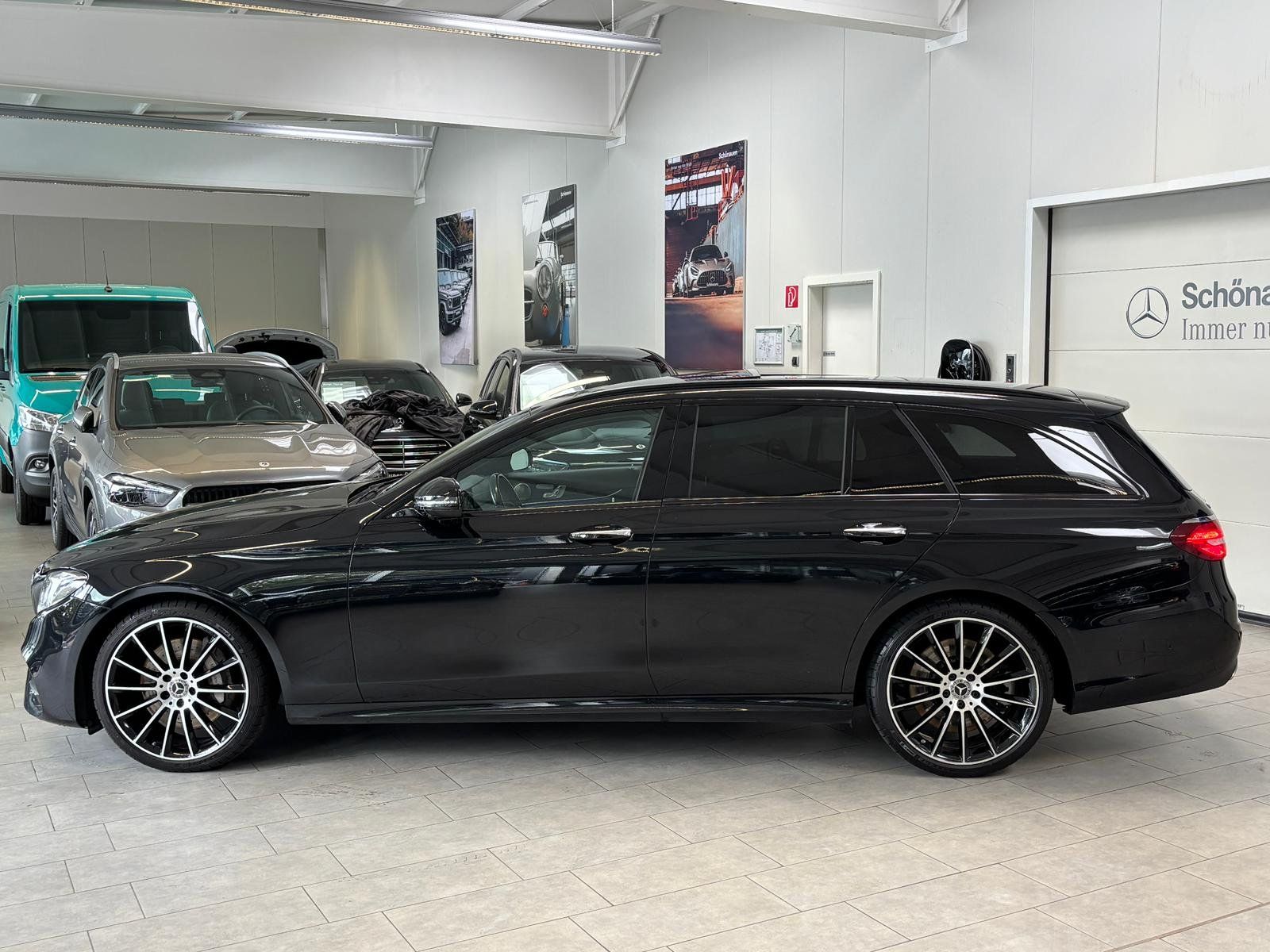 Fahrzeugabbildung Mercedes-Benz E 400 4MATIC T AMG AHK+PANO+BURMEST+STDHZ+HUD