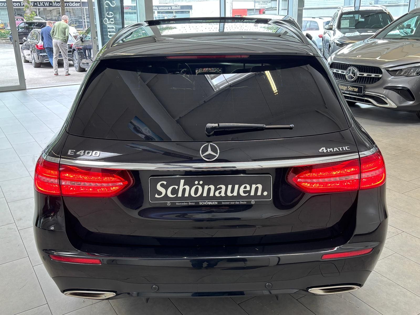 Fahrzeugabbildung Mercedes-Benz E 400 4MATIC T AMG AHK+PANO+BURMEST+STDHZ+HUD
