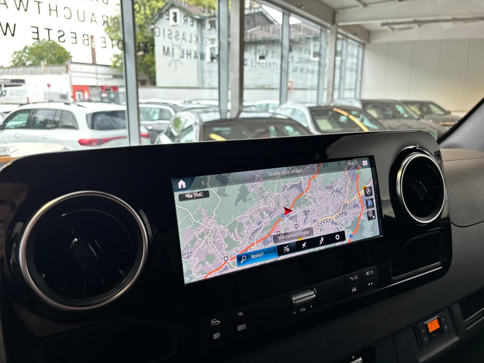 Fahrzeugabbildung Mercedes-Benz Sprinter 317 Tourer LED+STDHZ+DISTR+3,5AHK+2/2/3