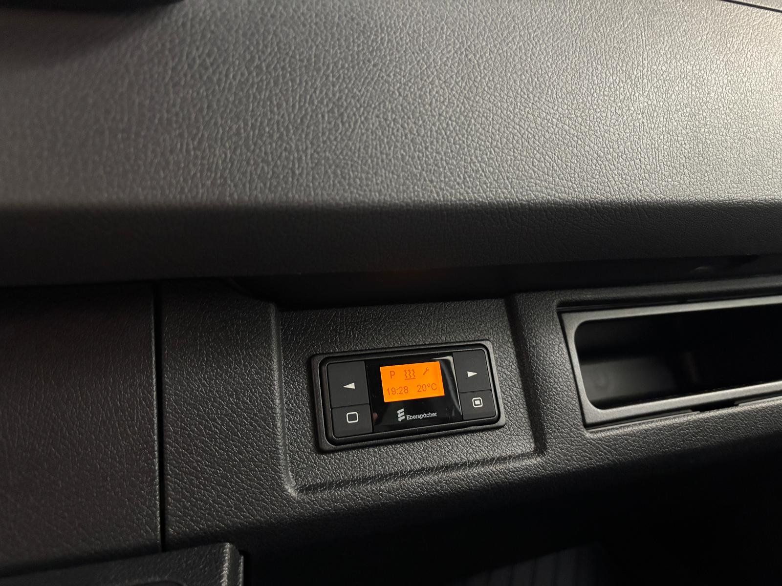 Fahrzeugabbildung Mercedes-Benz Sprinter 317 Tourer LED+STDHZ+DISTR+3,5AHK+2/2/3
