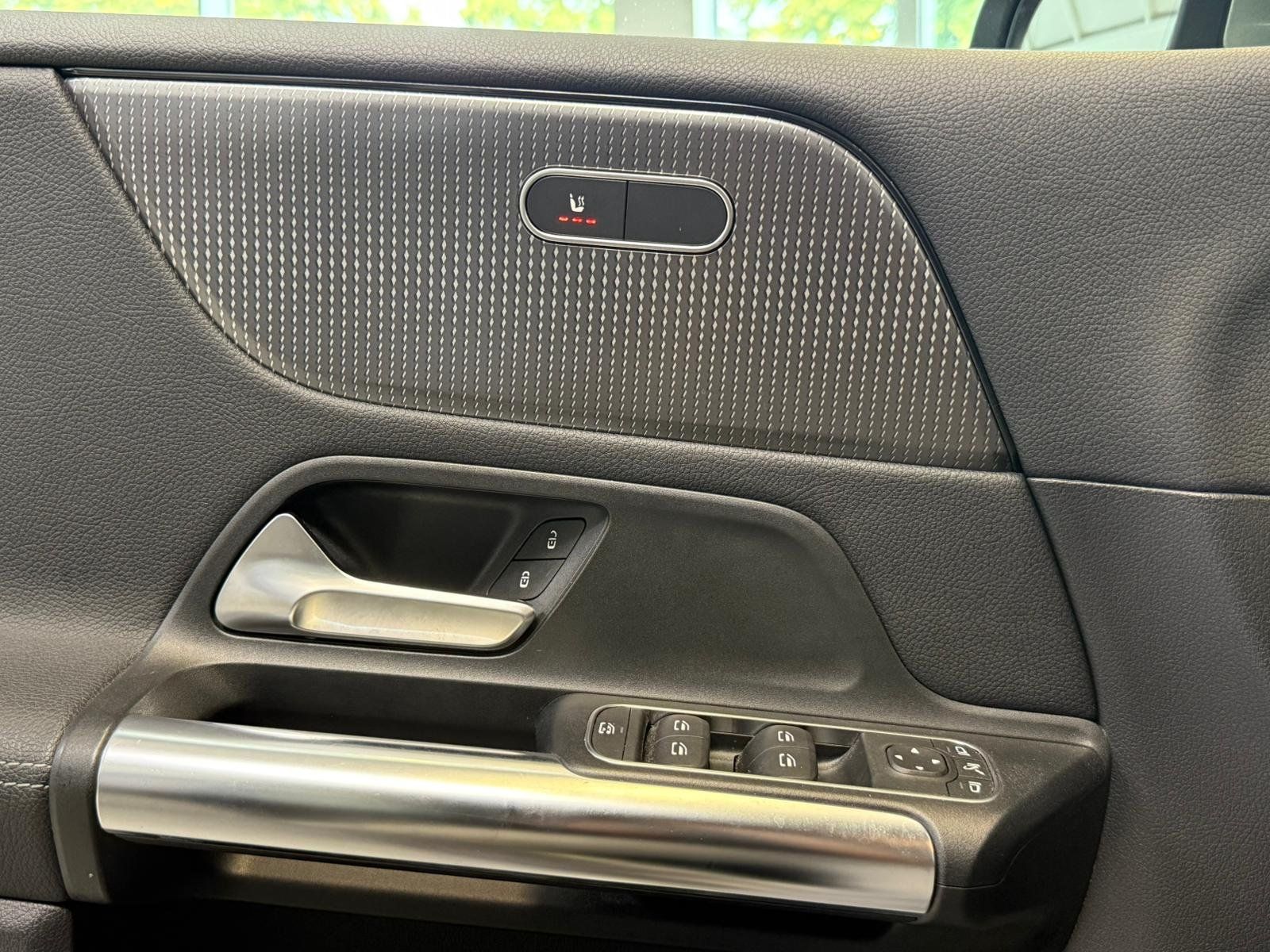 Fahrzeugabbildung Mercedes-Benz B 180 Progressive KAMERA+TOTW+LED+EASYPK+CARPLAY