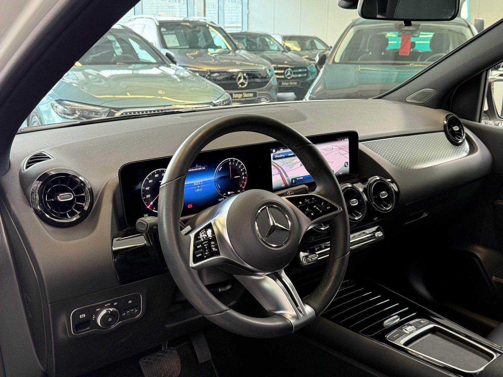 Fahrzeugabbildung Mercedes-Benz B 250e FACELIFT+KAMERA+DAB+MBUX+NAVI+LENKRADHZ