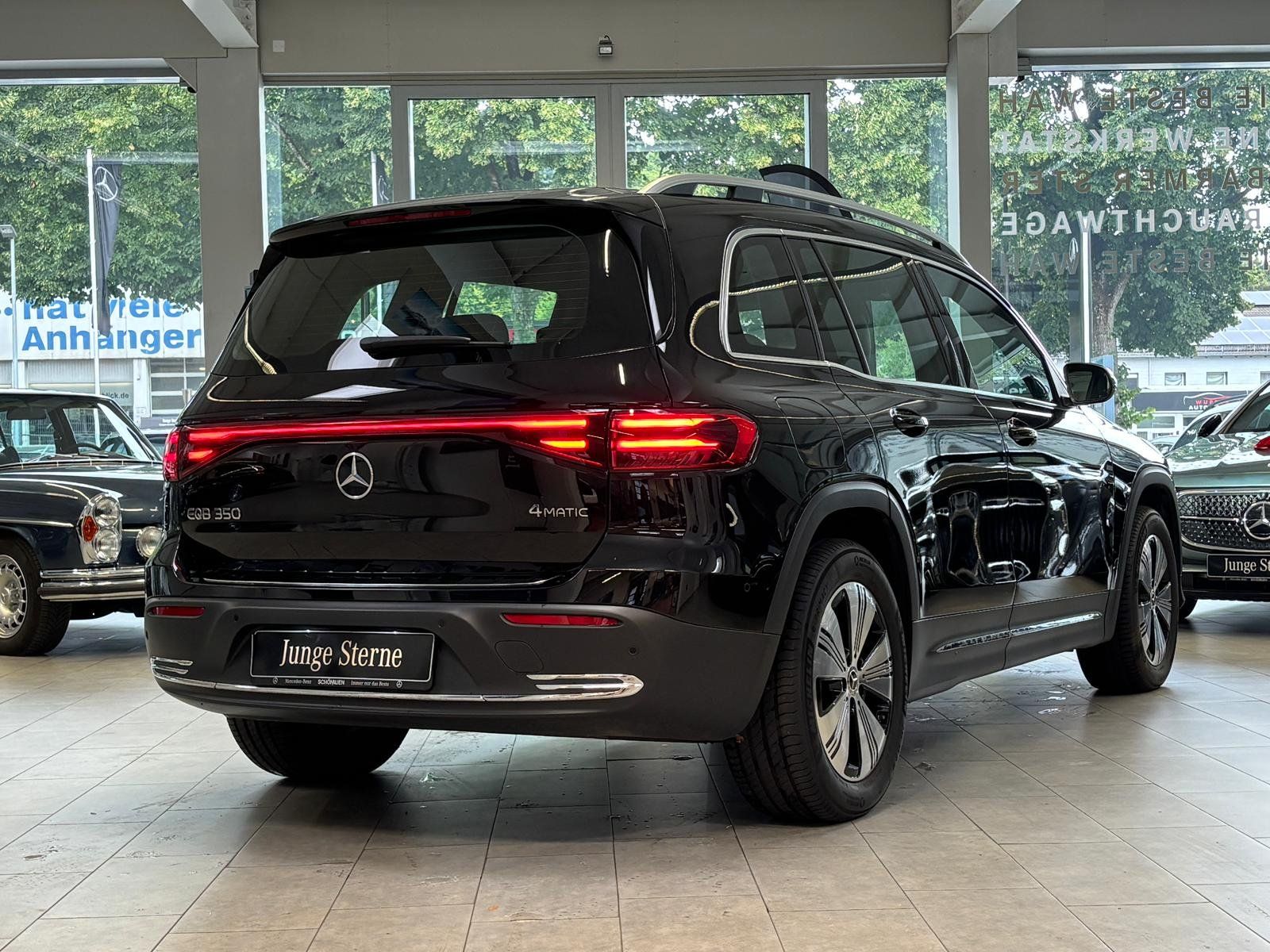 Fahrzeugabbildung Mercedes-Benz EQB 350 4M PROGRESSIVE ADV.+CARPLAY+VZ+WINTER