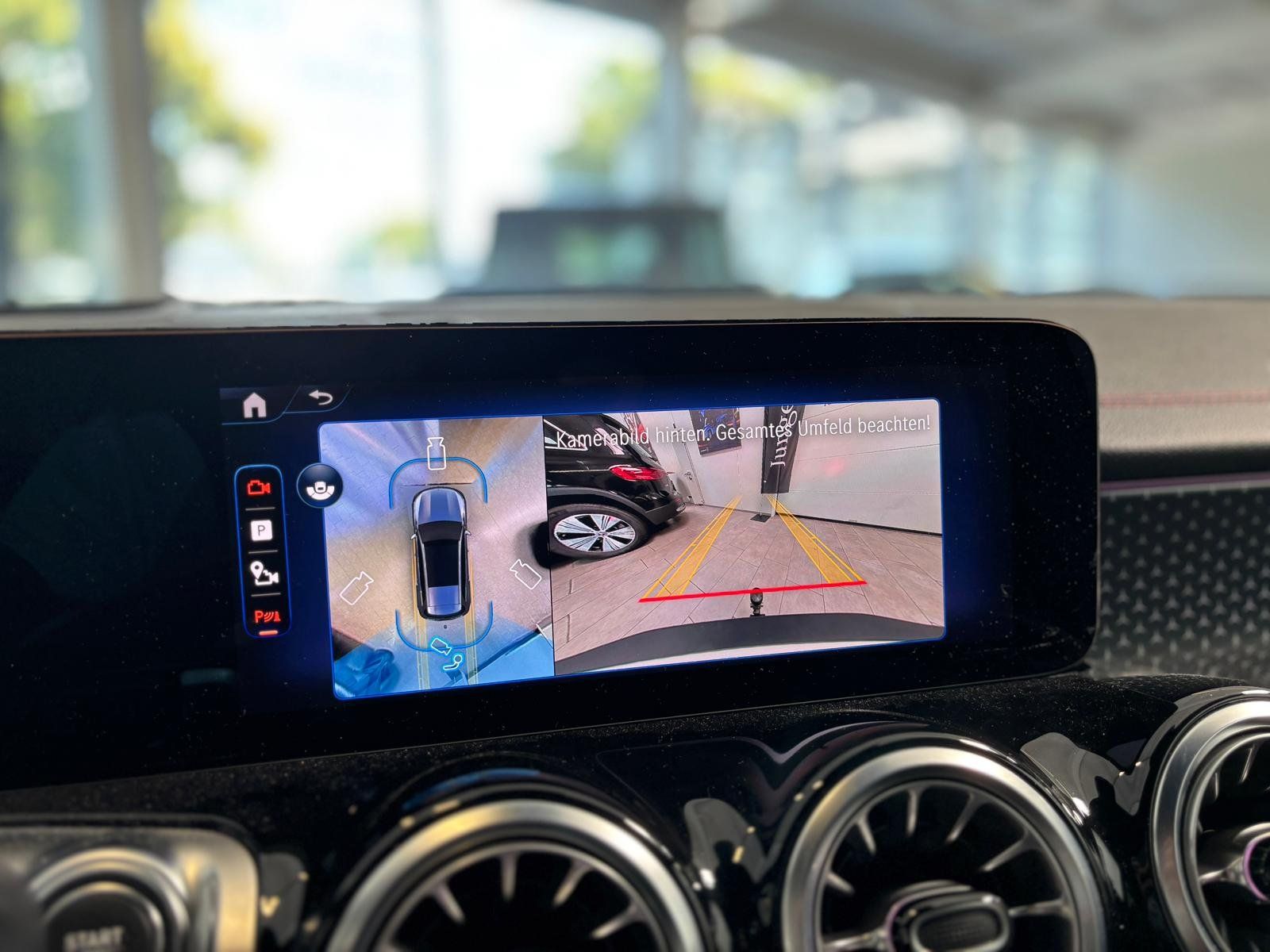 Fahrzeugabbildung Mercedes-Benz EQB 300 4M AMG+DISTR+BURM+HUD+MEMORY+AHK+NIGHT