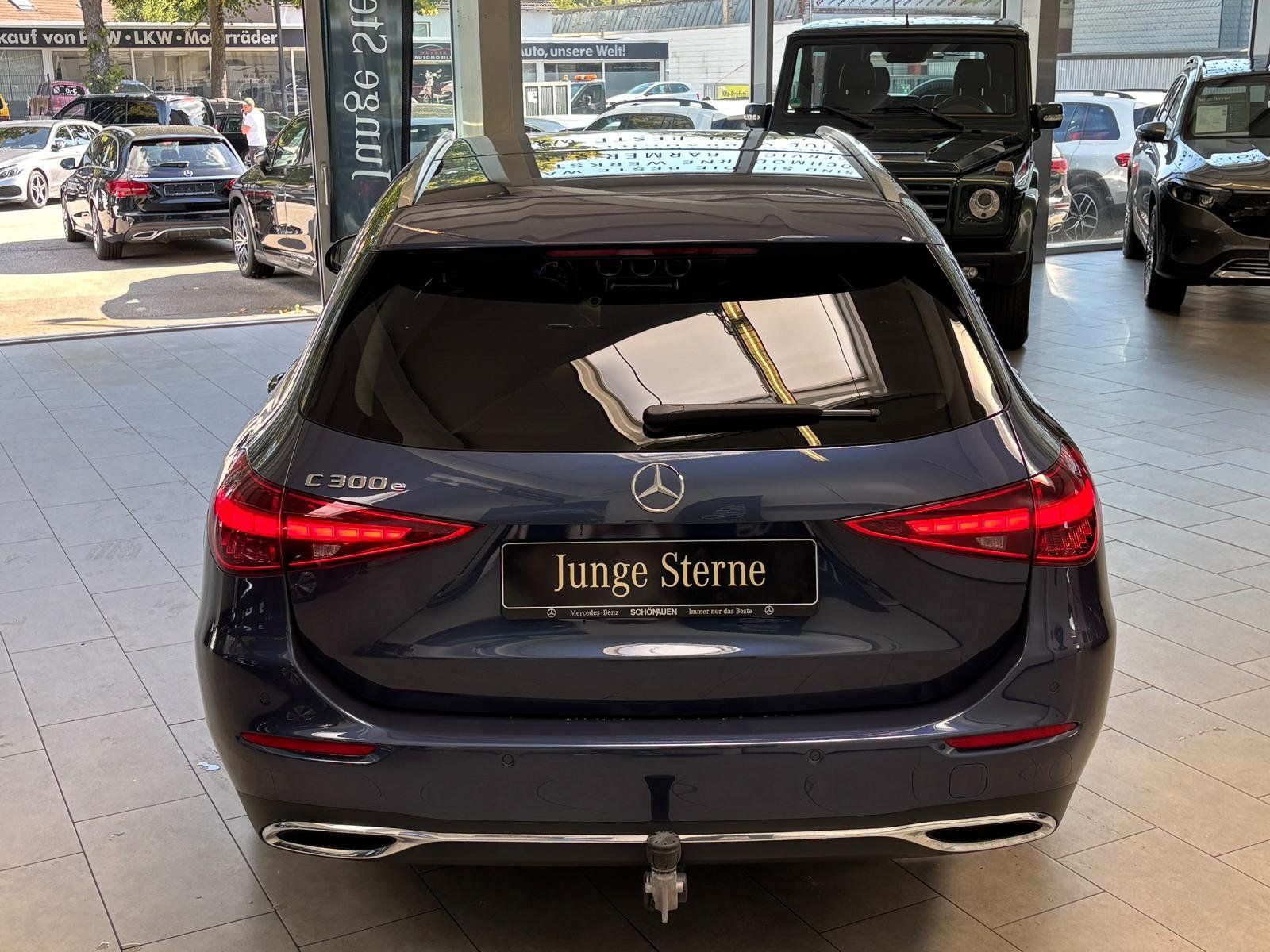 Fahrzeugabbildung Mercedes-Benz C 300e T AHK+KAMERA+MEMORY+LED+TOTW+CARPLAY+DAB