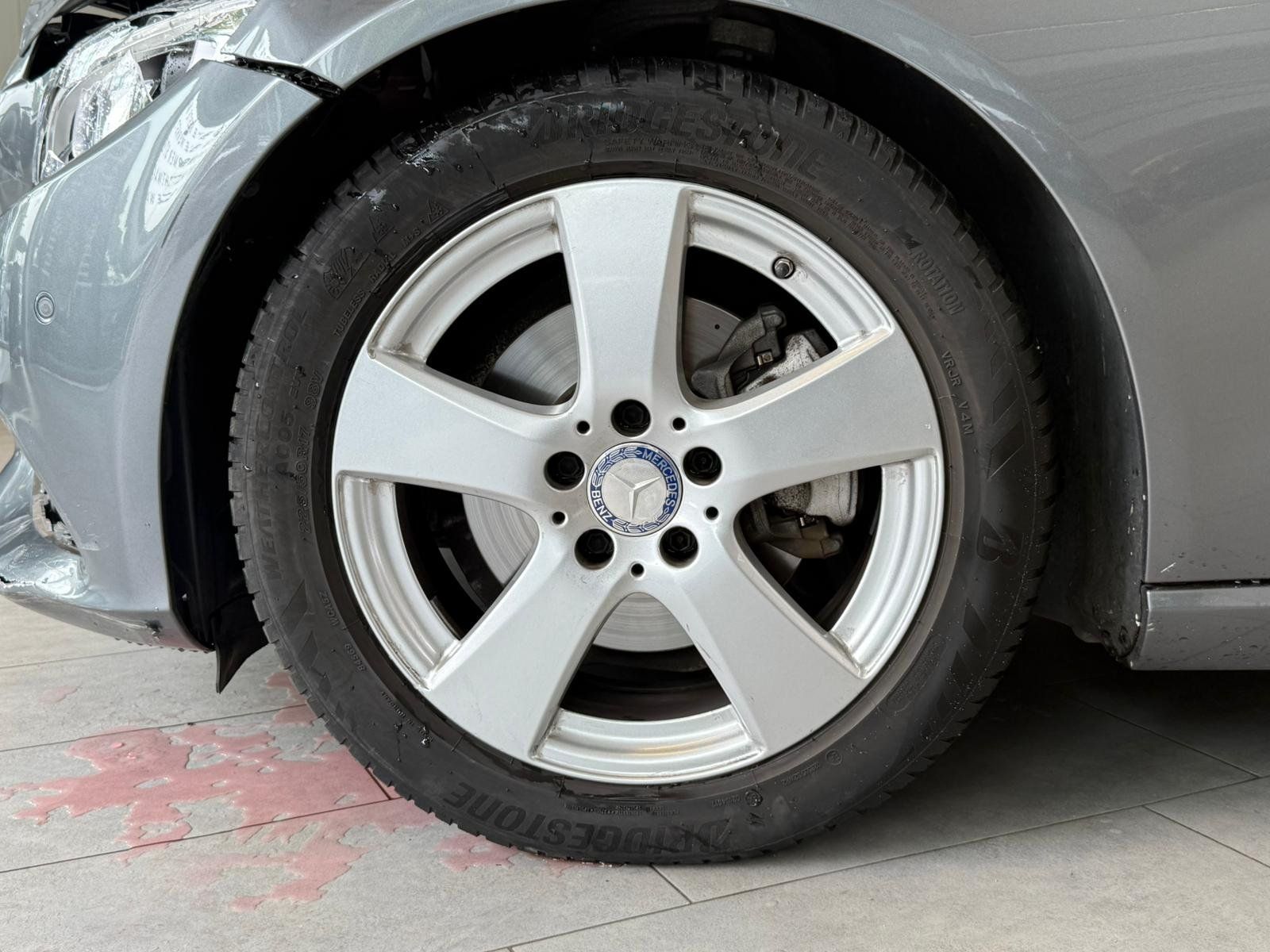 Fahrzeugabbildung Mercedes-Benz C 220 d Cabrio | Unfallfahrzeug nur an Gewerbe!