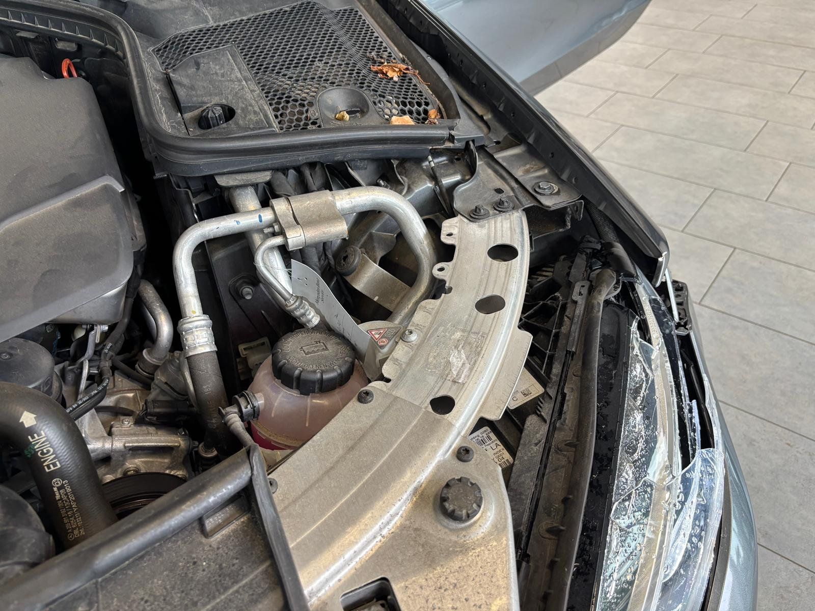 Fahrzeugabbildung Mercedes-Benz C 220 d Cabrio | Unfallfahrzeug nur an Gewerbe!