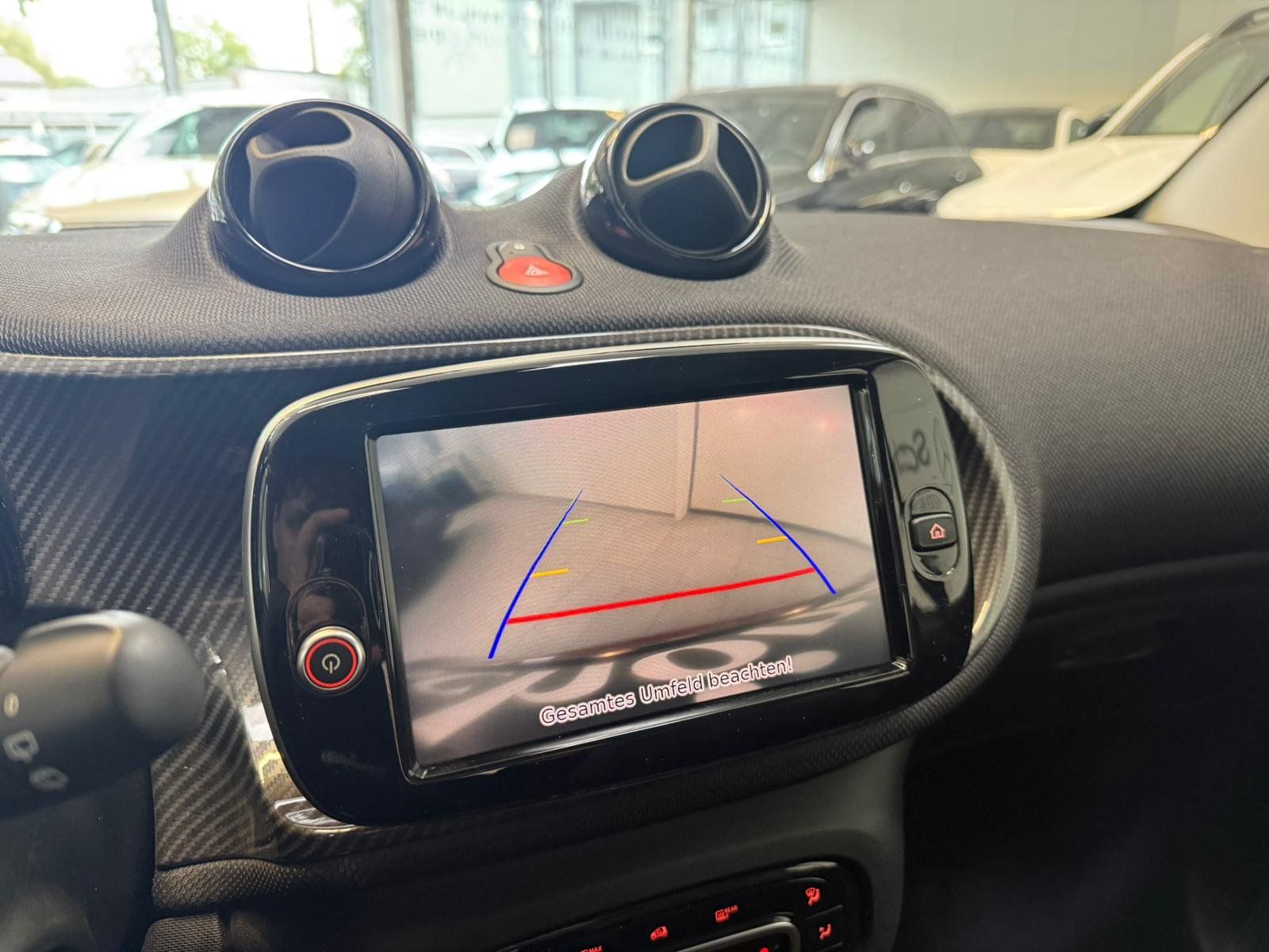 Fahrzeugabbildung Smart EQ pulse PANO+LED+CARPLAY+KLIMA+SITZHZ+DAB+16"
