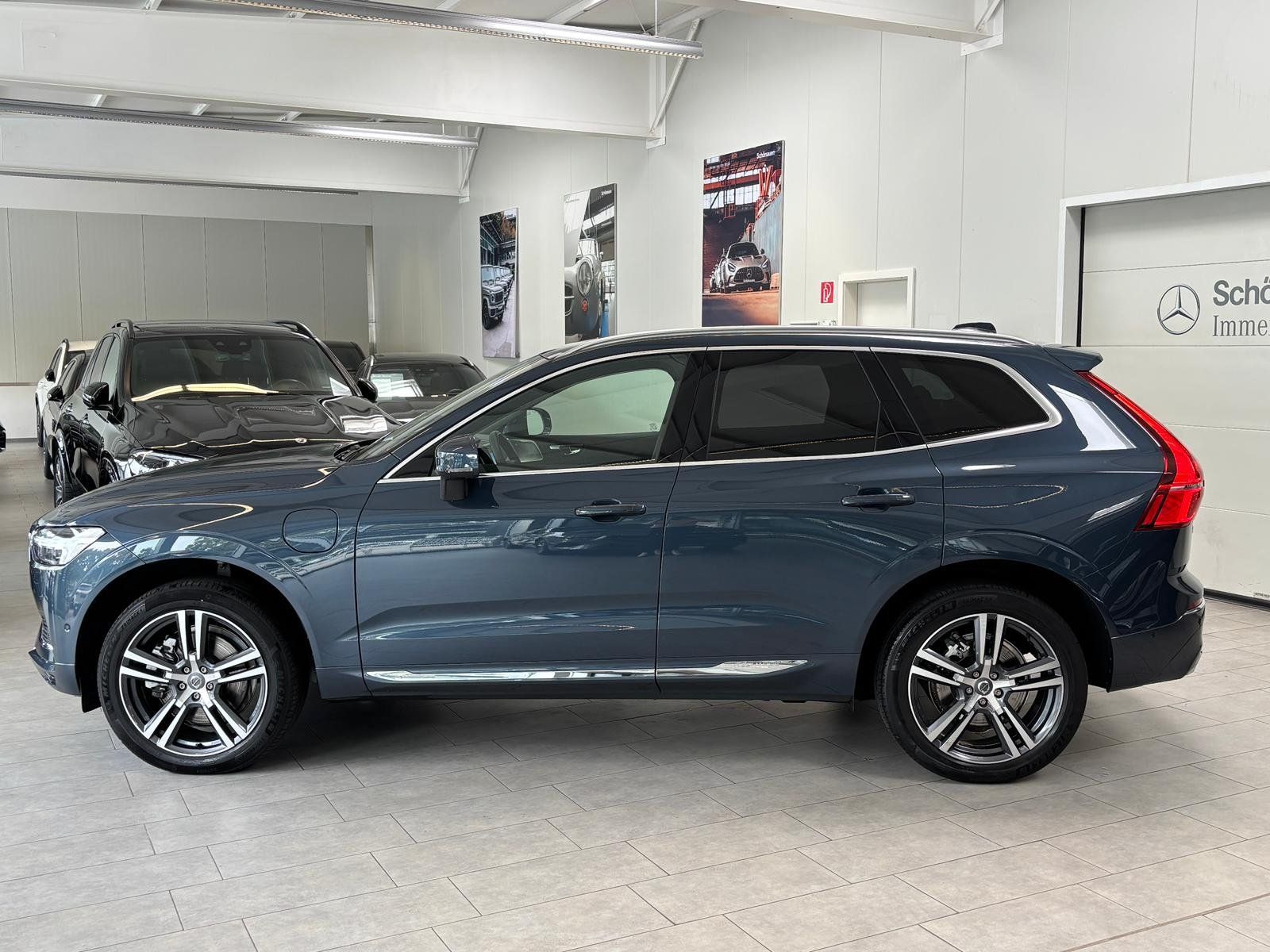 Fahrzeugabbildung Volvo XC 60 T6 AWD PANO+STDHZ+HUD+AHK+B&W+MEMORY+360°