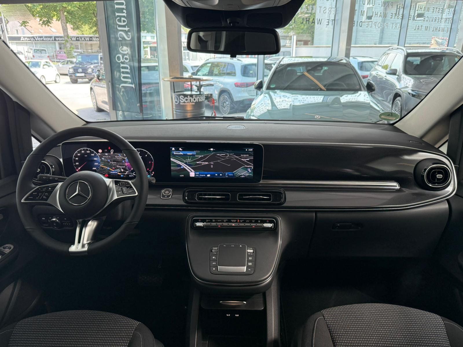 Fahrzeugabbildung Mercedes-Benz V 220 d Lang AHK+LADERAUMUNTERT.+FACELIFT