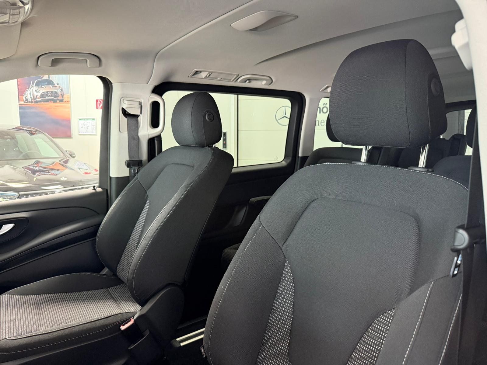 Fahrzeugabbildung Mercedes-Benz V 220 d Lang AHK+LADERAUMUNTERT.+FACELIFT