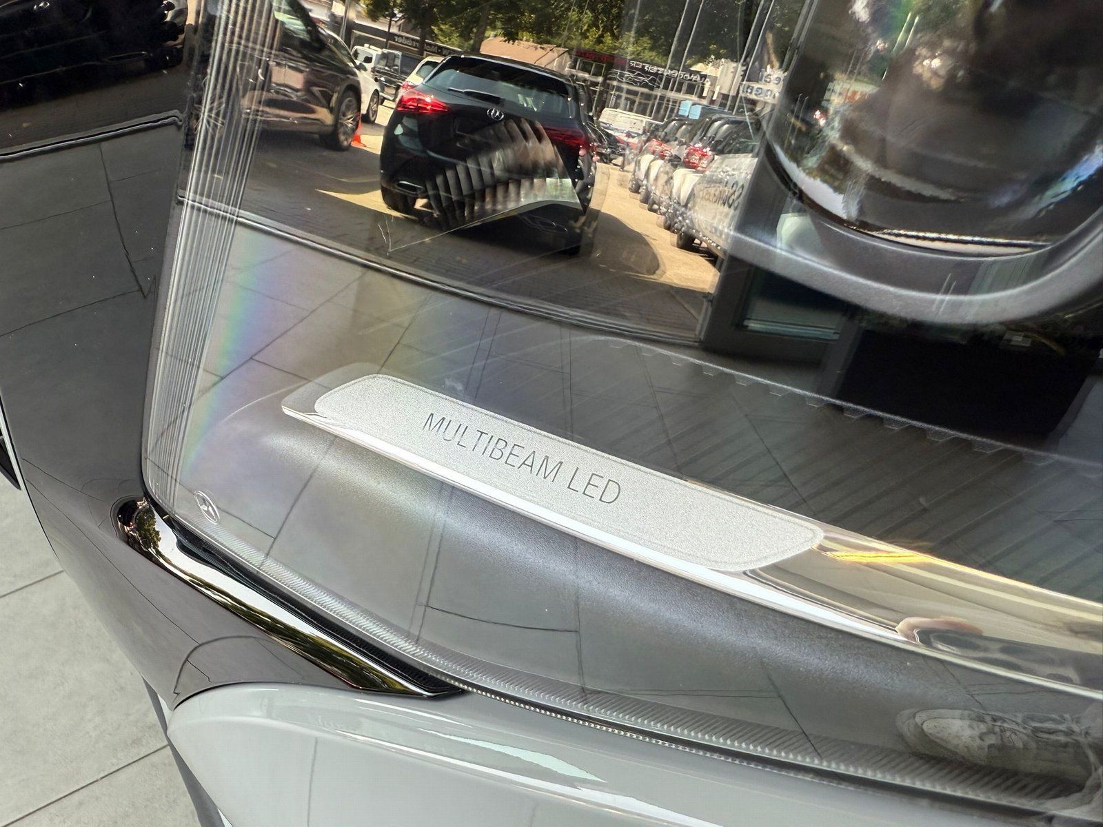 Fahrzeugabbildung Mercedes-Benz V 220 d STYLE Lang MULTIBEAM+AHK+EASYPACK+E-TÜR