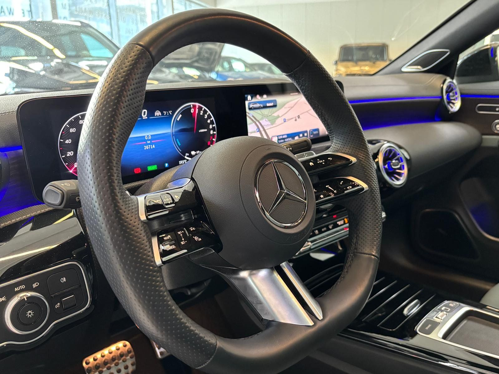 Fahrzeugabbildung Mercedes-Benz CLA 250e SB AMG+DISTR+PANO+HUD+BURMES+NIGHT+360°