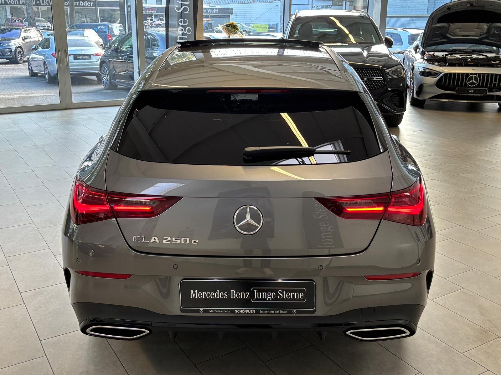 Fahrzeugabbildung Mercedes-Benz CLA 250e SB AMG+DISTR+PANO+HUD+BURMES+NIGHT+360°