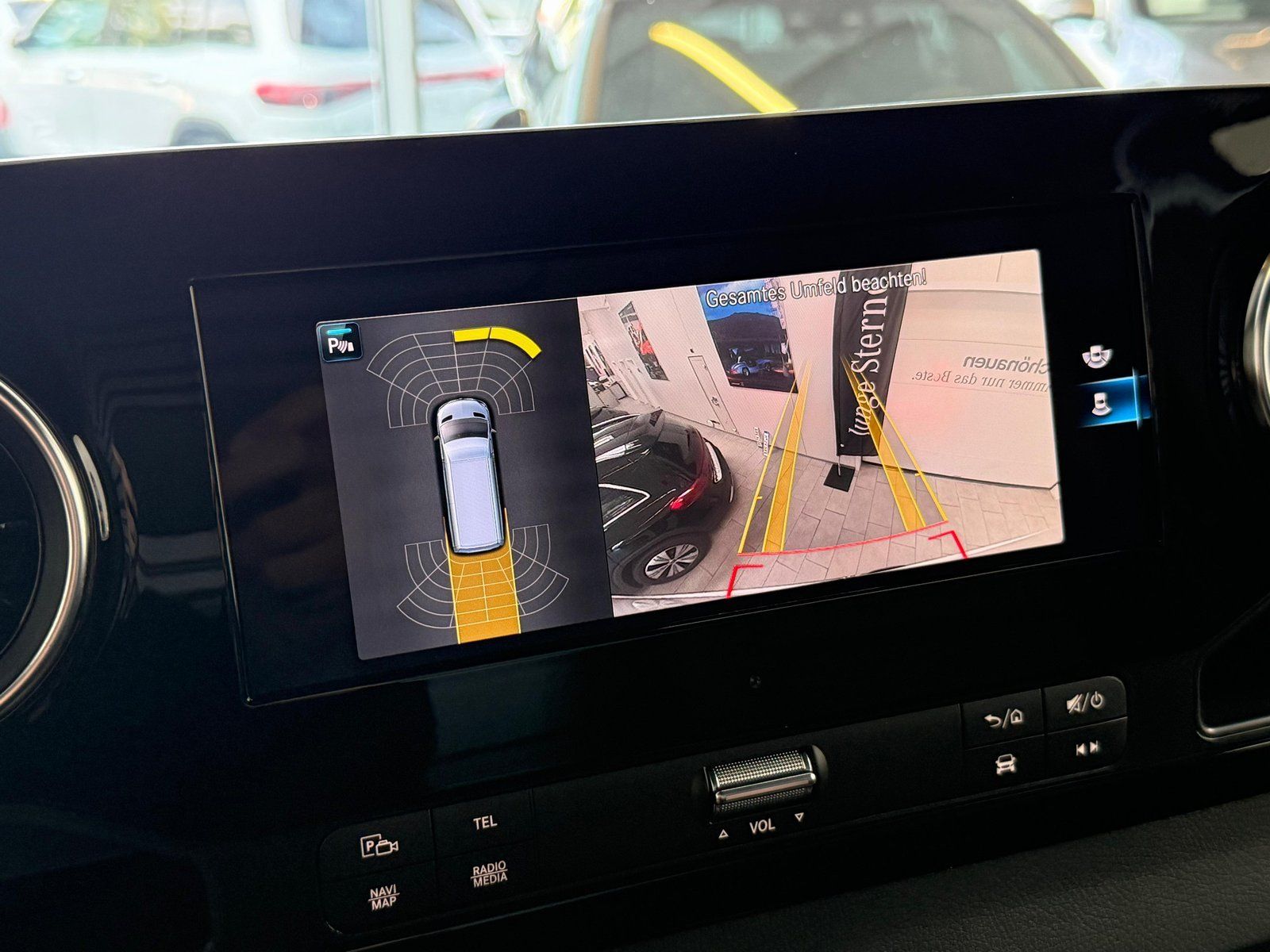 Fahrzeugabbildung Mercedes-Benz Sprinter 315 Kasten Standard LED+STDHZ+SCHWING