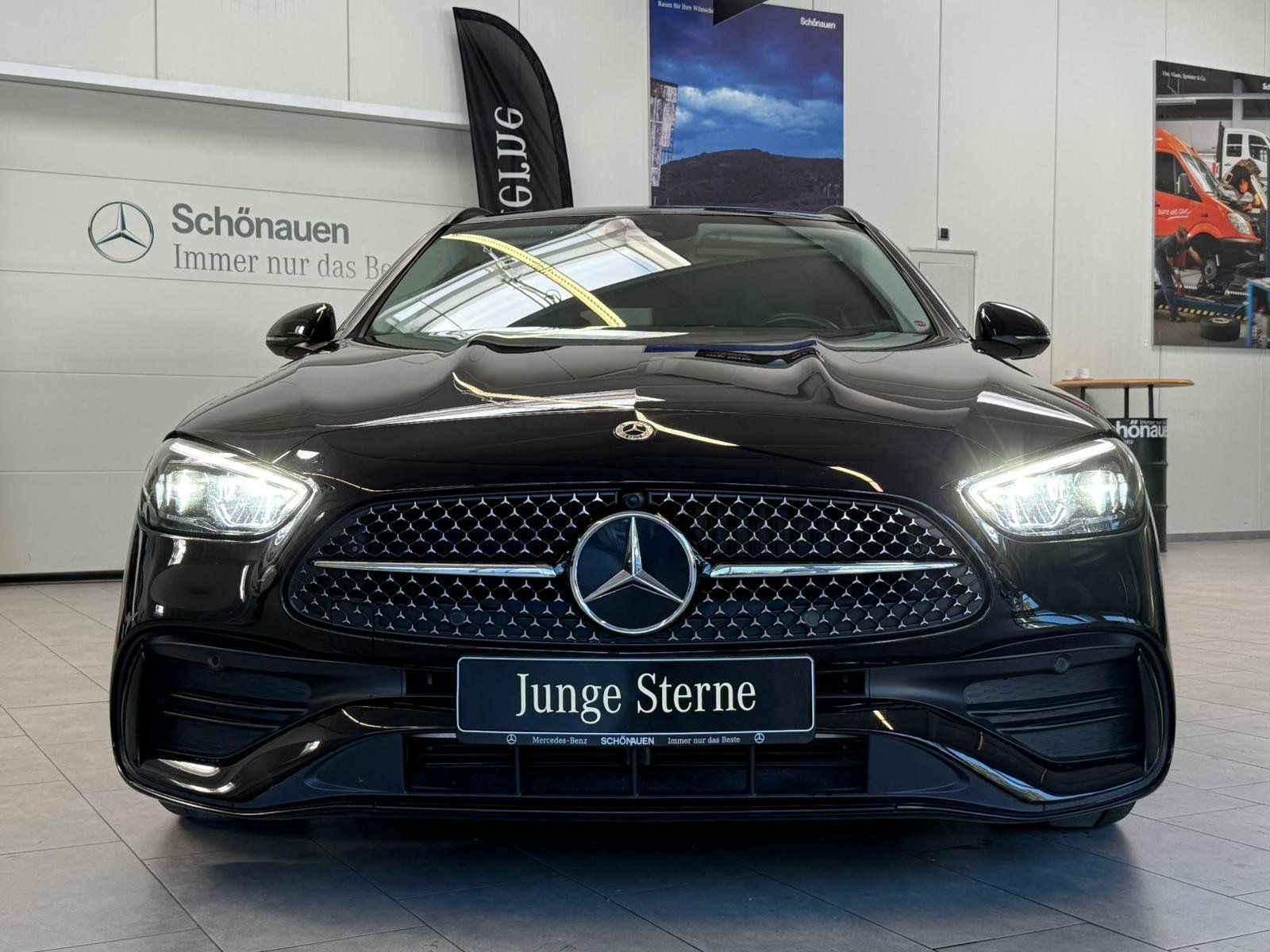 Fahrzeugabbildung Mercedes-Benz C 220d T AMG PANO+NIGHT+AHK+KAMERA+TOTW+LED+DAB