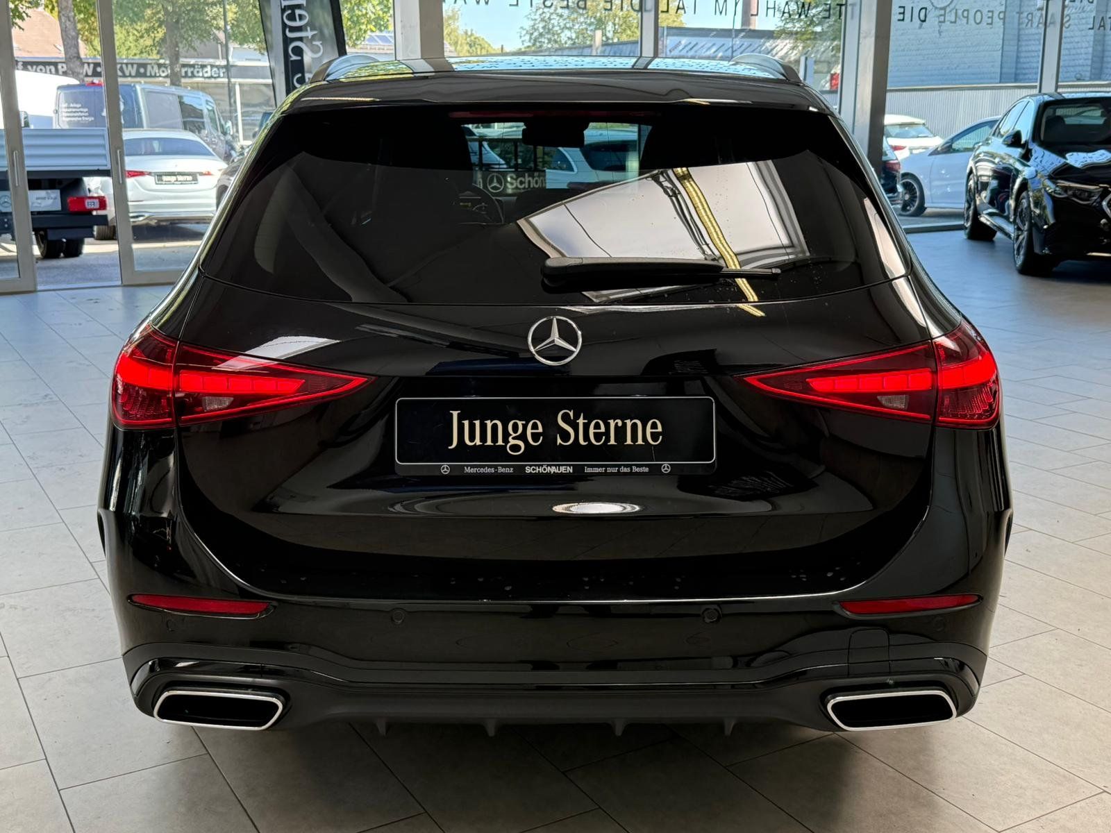 Fahrzeugabbildung Mercedes-Benz C 220d T AMG PANO+NIGHT+AHK+KAMERA+TOTW+LED+DAB