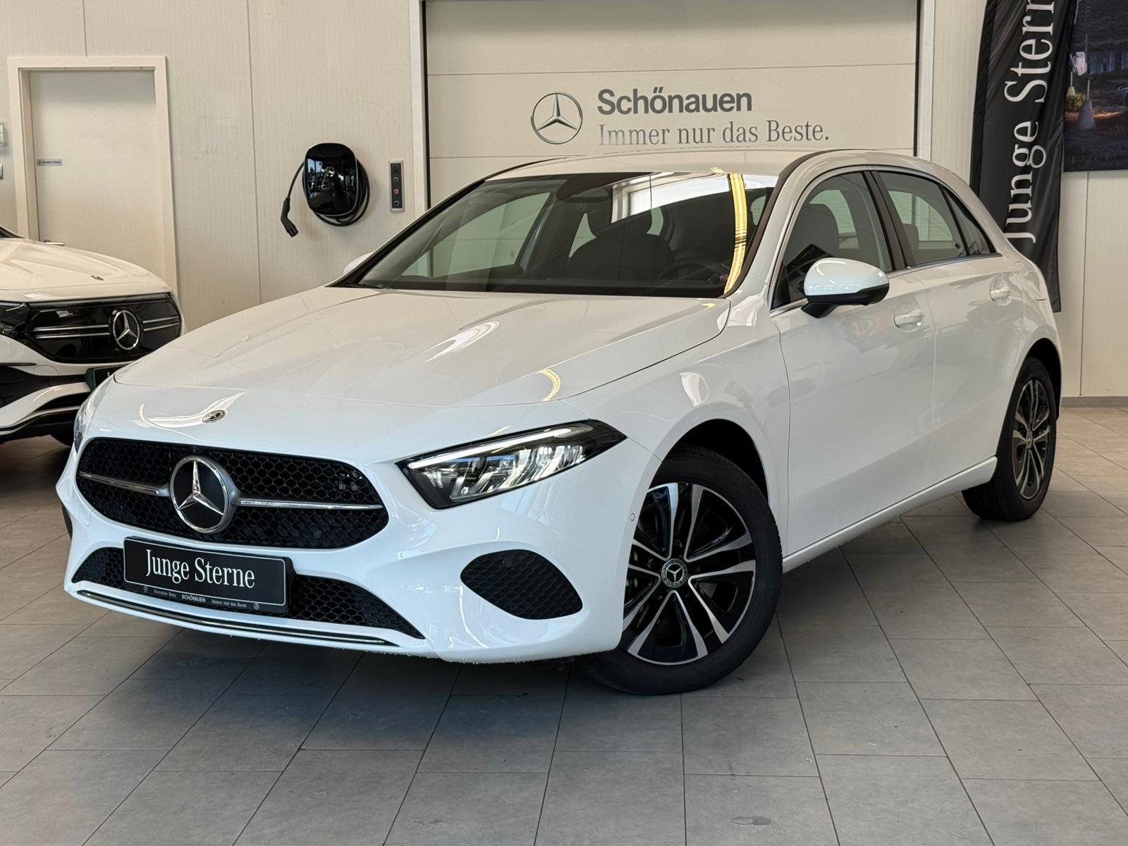 Mercedes-Benz A 250e Progressive CARPLAY+360°+NAVI+TOTW+LED