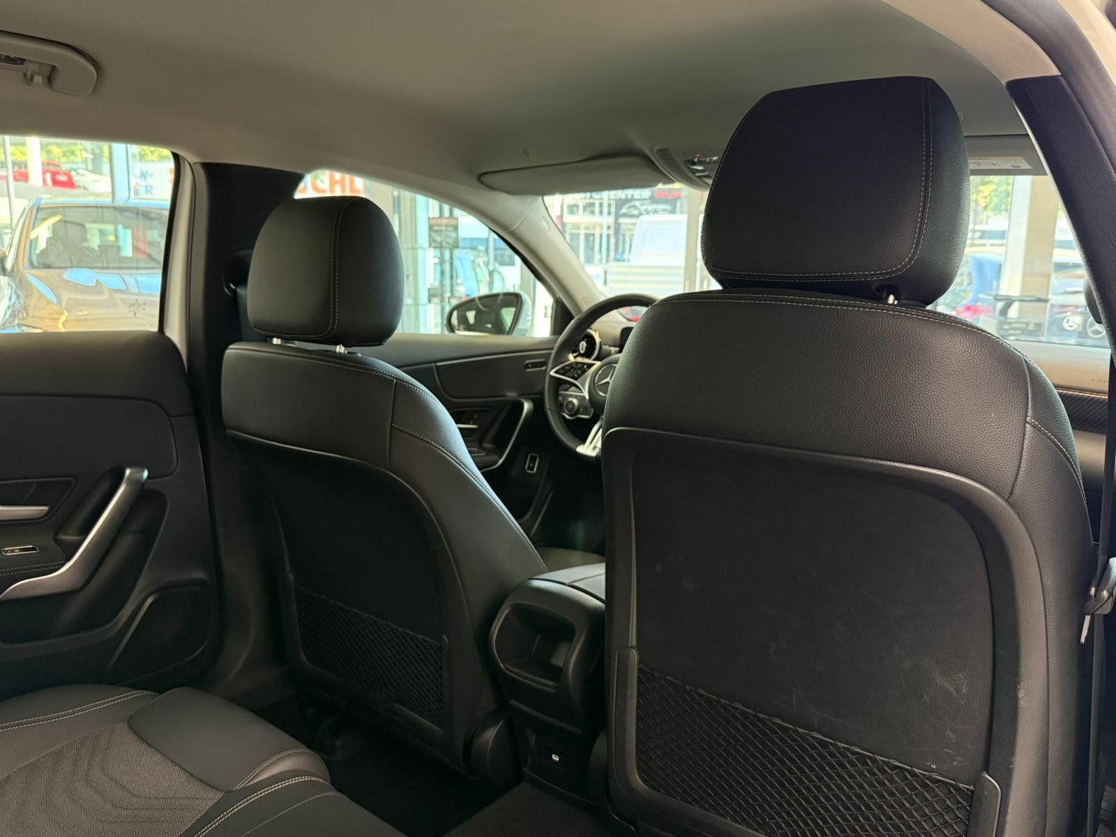 Fahrzeugabbildung Mercedes-Benz A 250e Progressive CARPLAY+360°+NAVI+TOTW+LED
