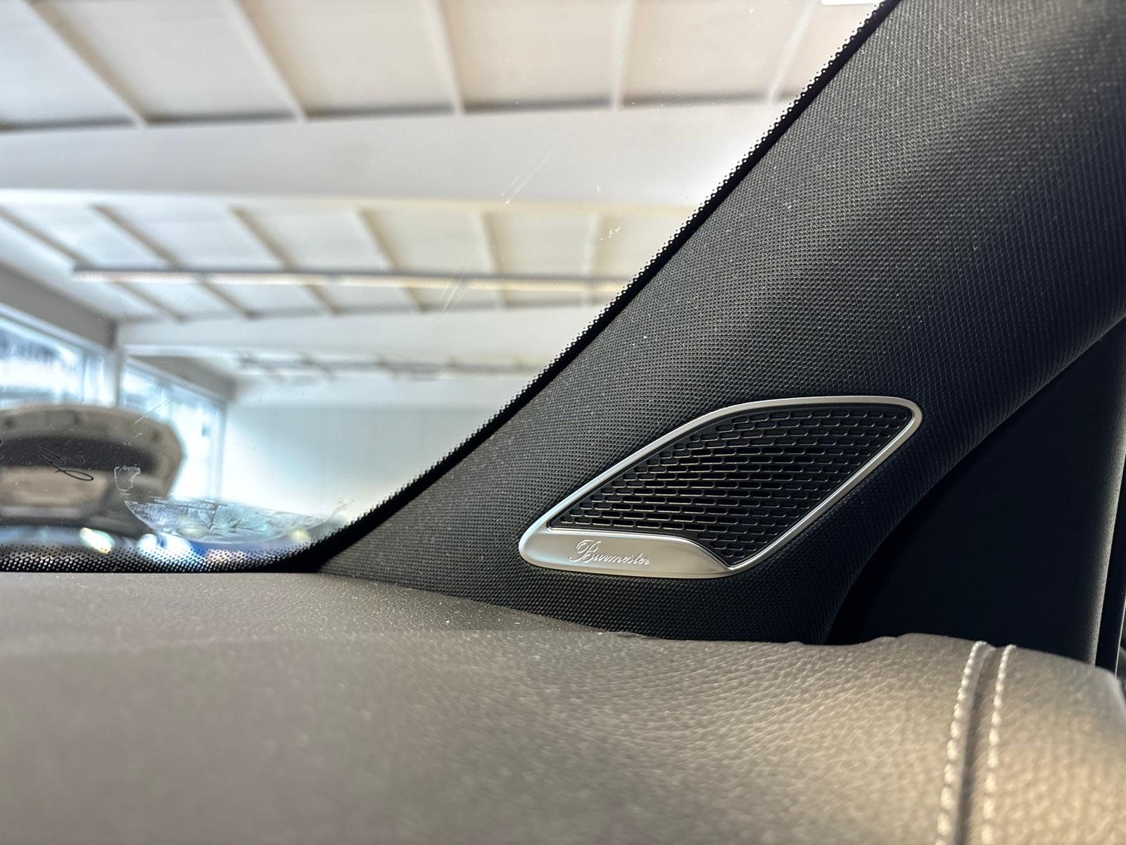 Fahrzeugabbildung Mercedes-Benz EQB 350 4M AMG DISTR+PANO+HUD+BURMES+AHK+MEMORY