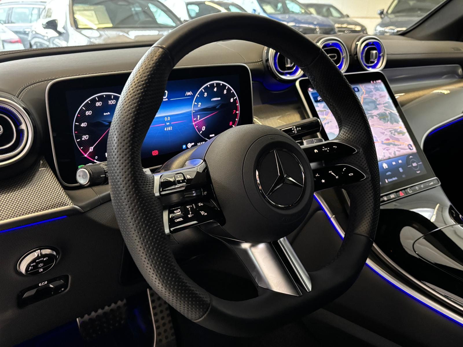 Fahrzeugabbildung Mercedes-Benz GLC 200 4M AMG STANDHEIZUNG+AHK+NIGHT+WINTER