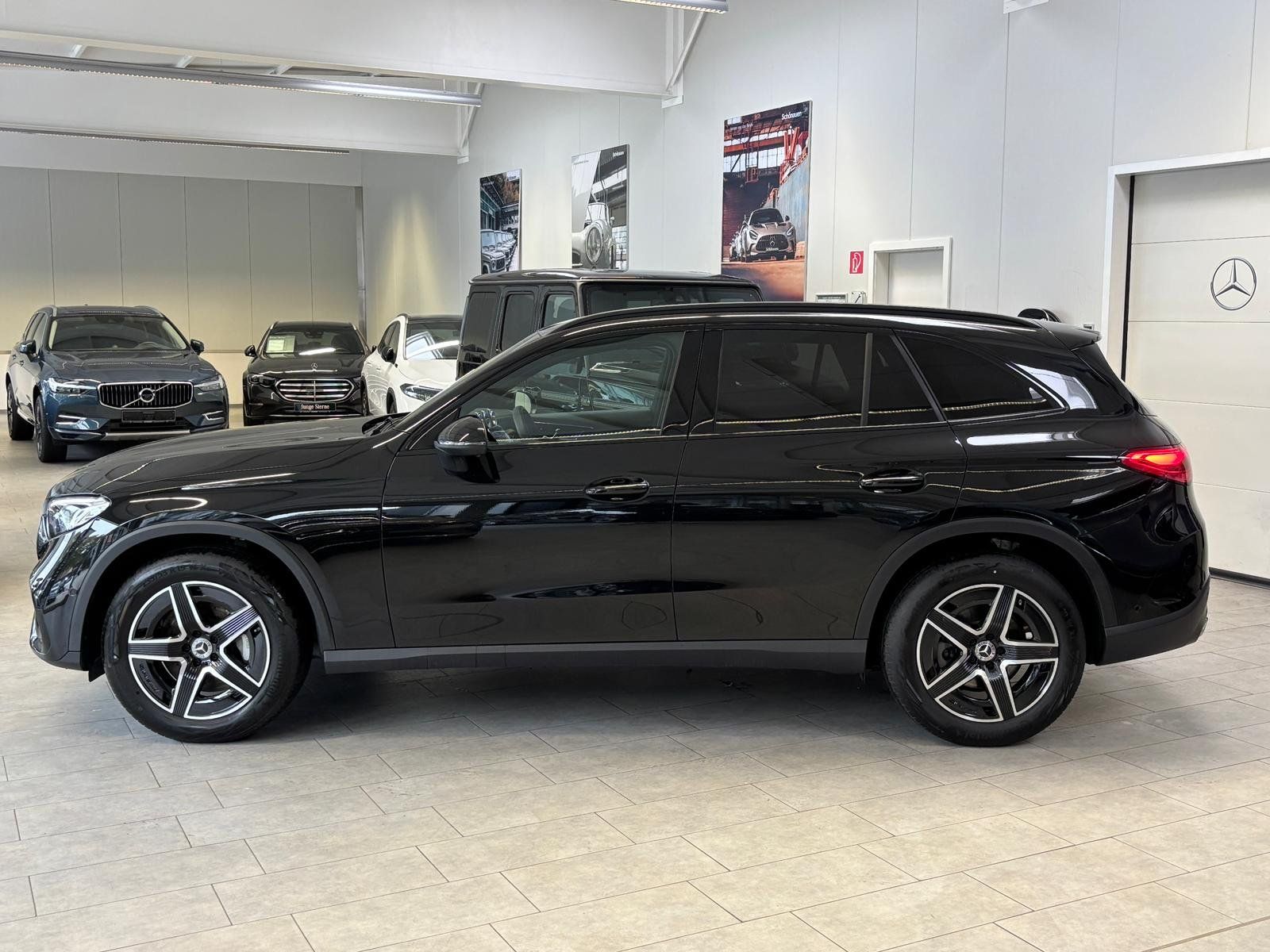 Fahrzeugabbildung Mercedes-Benz GLC 200 4M AMG STANDHEIZUNG+AHK+NIGHT+WINTER