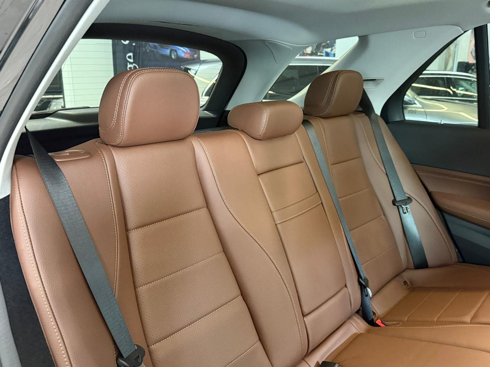 Fahrzeugabbildung Mercedes-Benz GLE 350 de 4M PANO+AHK+FONDAIRBAGS+MULTIBEAM