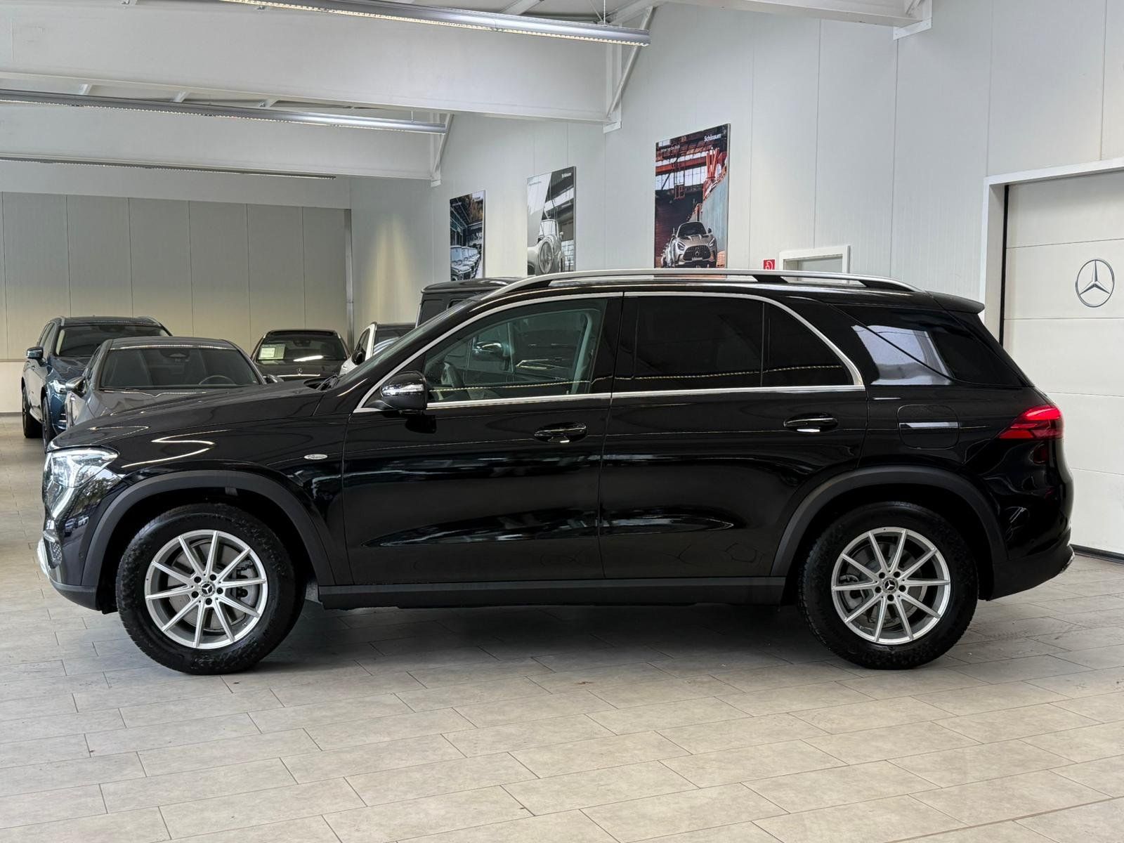 Fahrzeugabbildung Mercedes-Benz GLE 350 de 4M PANO+AHK+FONDAIRBAGS+MULTIBEAM