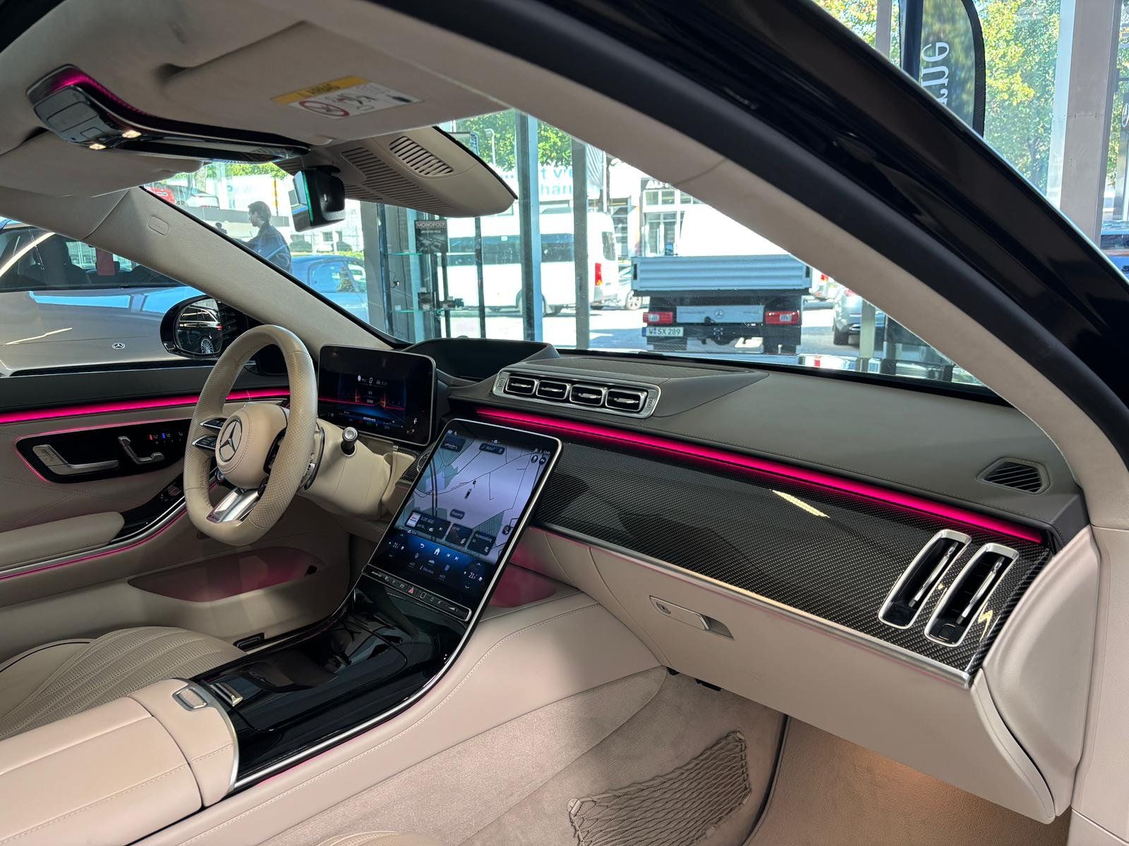 Fahrzeugabbildung Mercedes-Benz AMG S 63 E Perf. DRIVERS+PANO+HUD+DIGITAL+DISTR