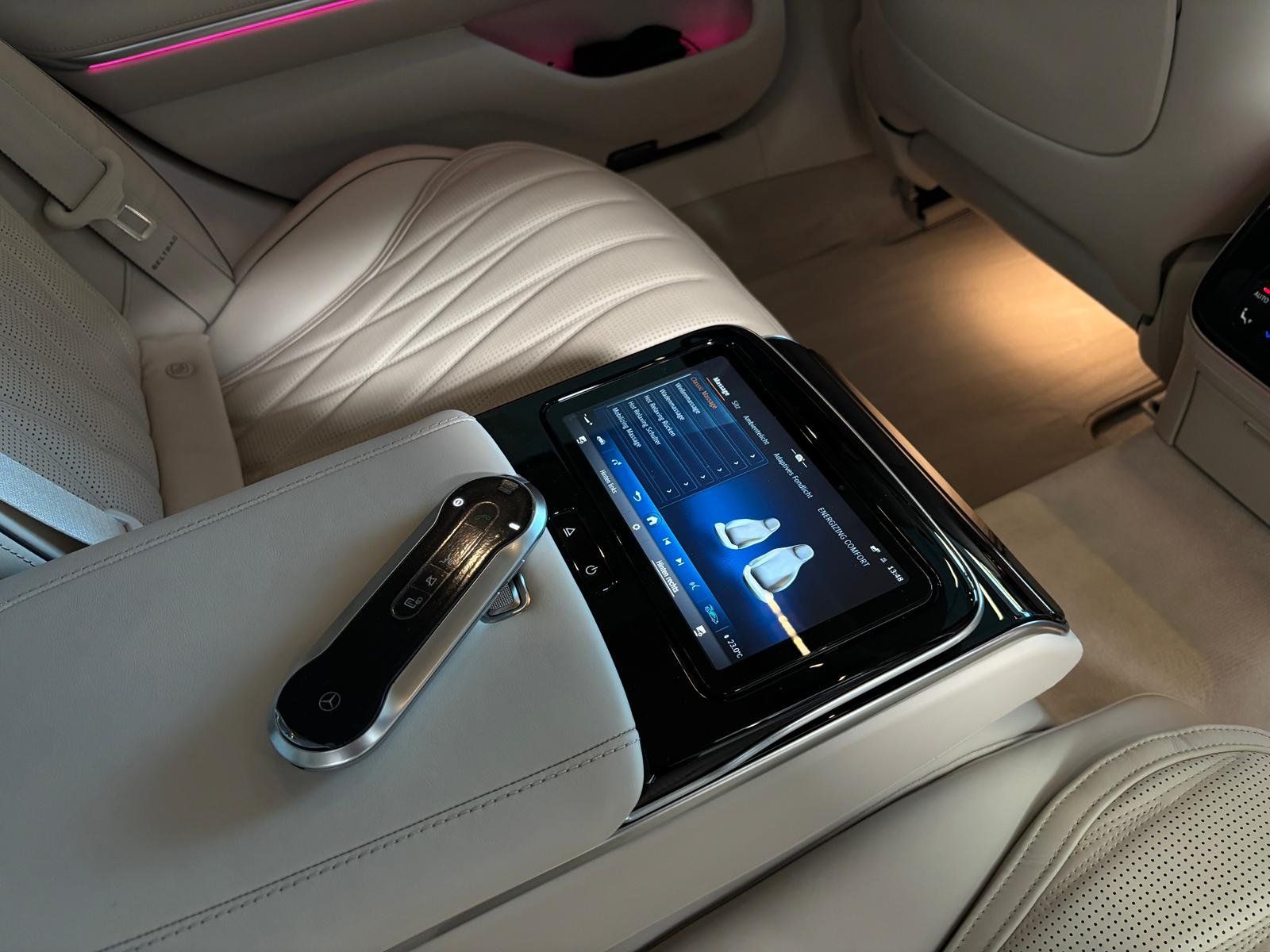 Fahrzeugabbildung Mercedes-Benz AMG S 63 E Perf. DRIVERS+PANO+HUD+DIGITAL+DISTR