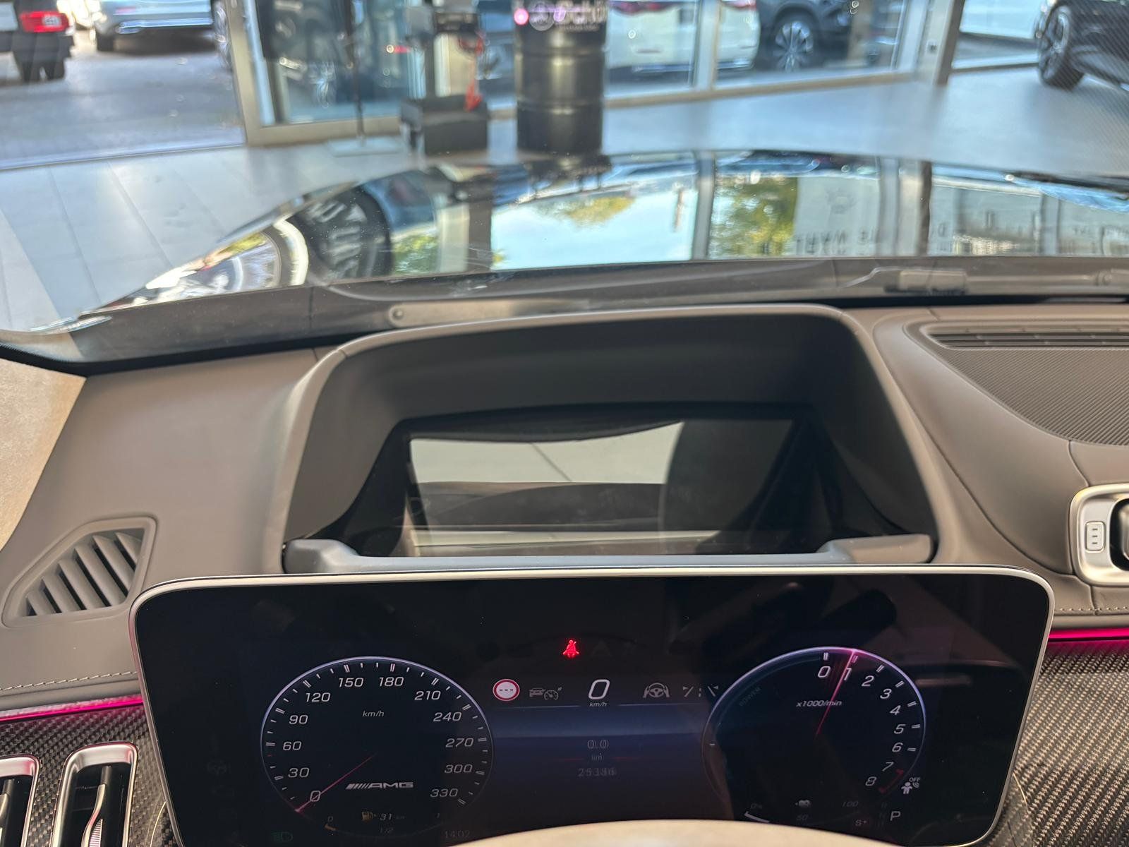 Fahrzeugabbildung Mercedes-Benz AMG S 63 E Perf. DRIVERS+PANO+HUD+DIGITAL+DISTR