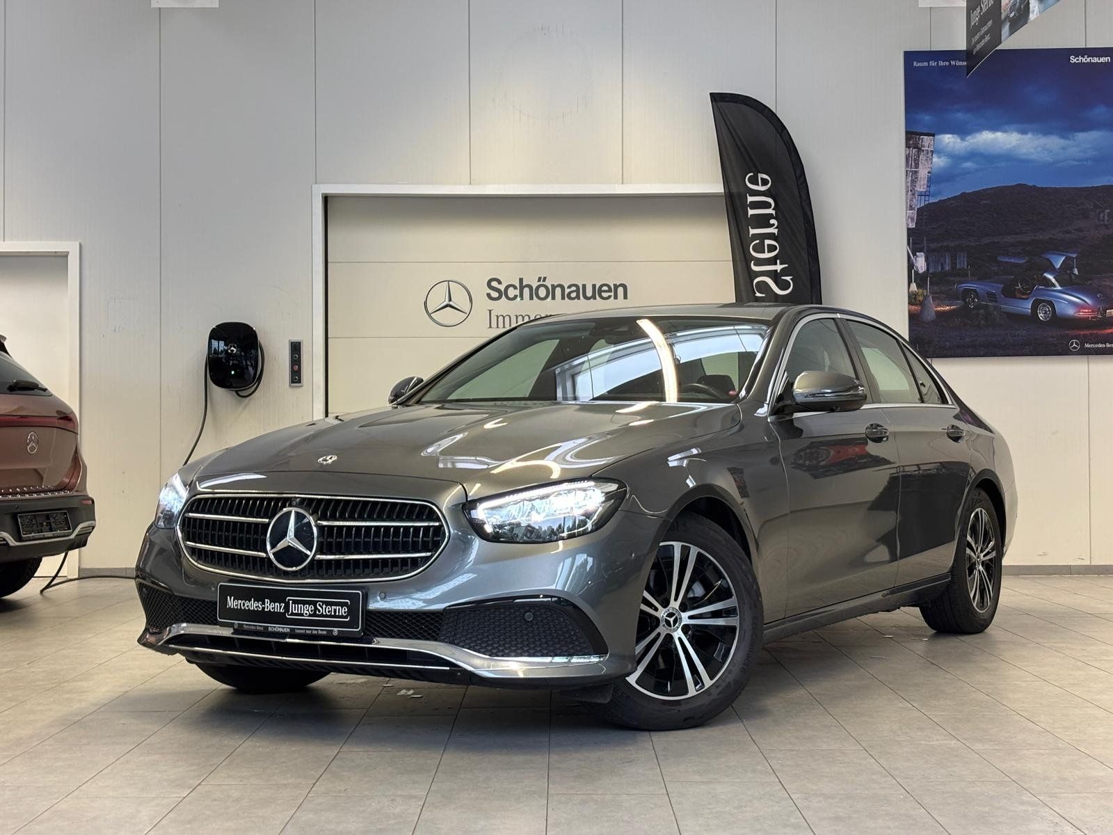 Mercedes-Benz E 220d Avantgarde AHK+360°+TOTW+AMBIENTE+LED+DAB