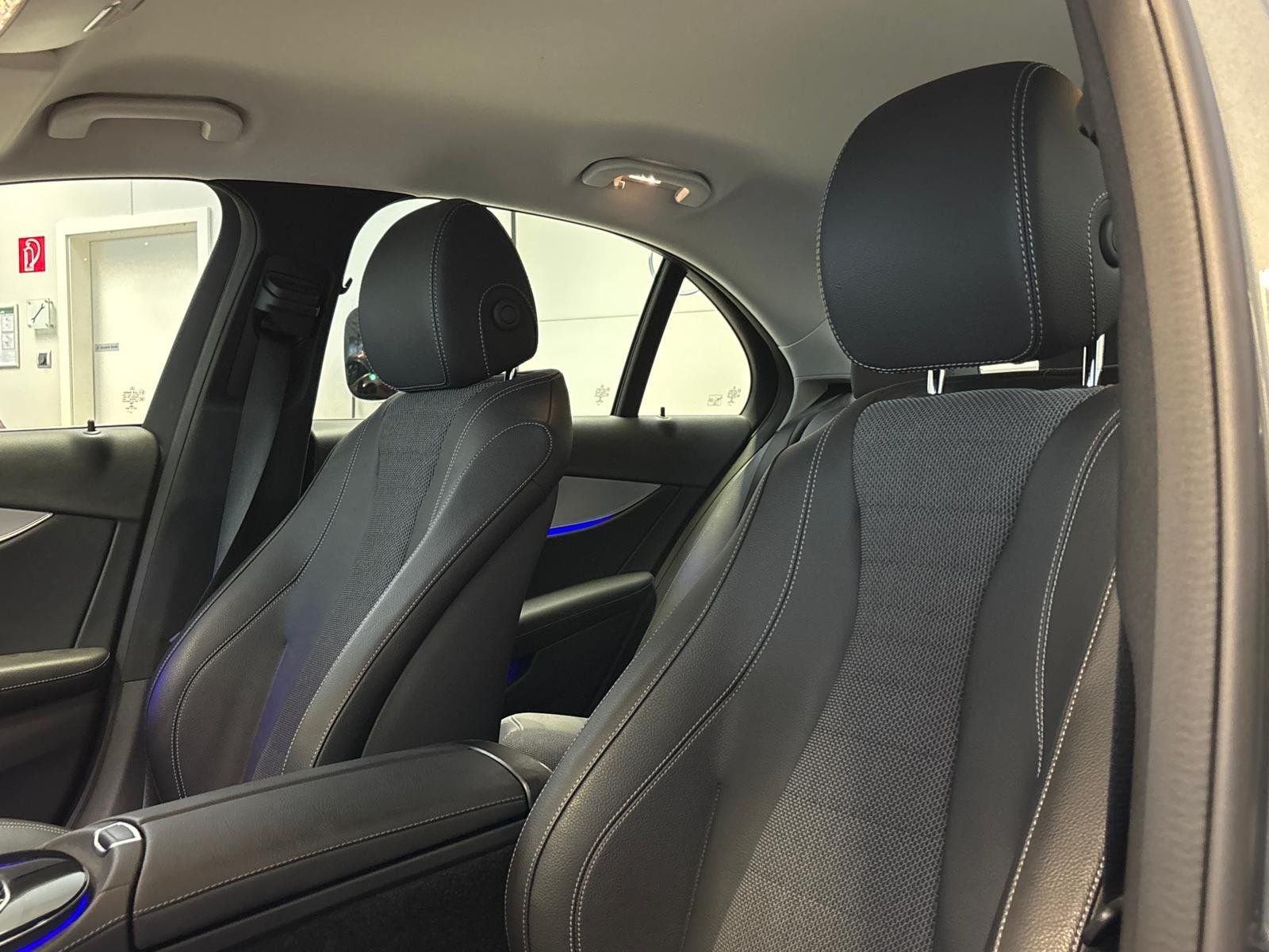 Fahrzeugabbildung Mercedes-Benz E 220d Avantgarde AHK+360°+TOTW+AMBIENTE+LED+DAB